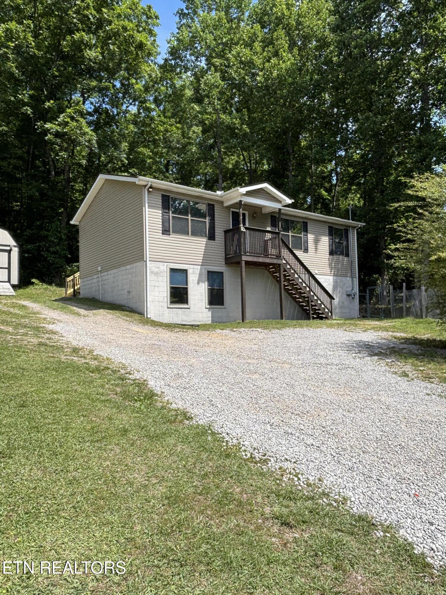 9851 Heiskell Road Heiskell TN 37754