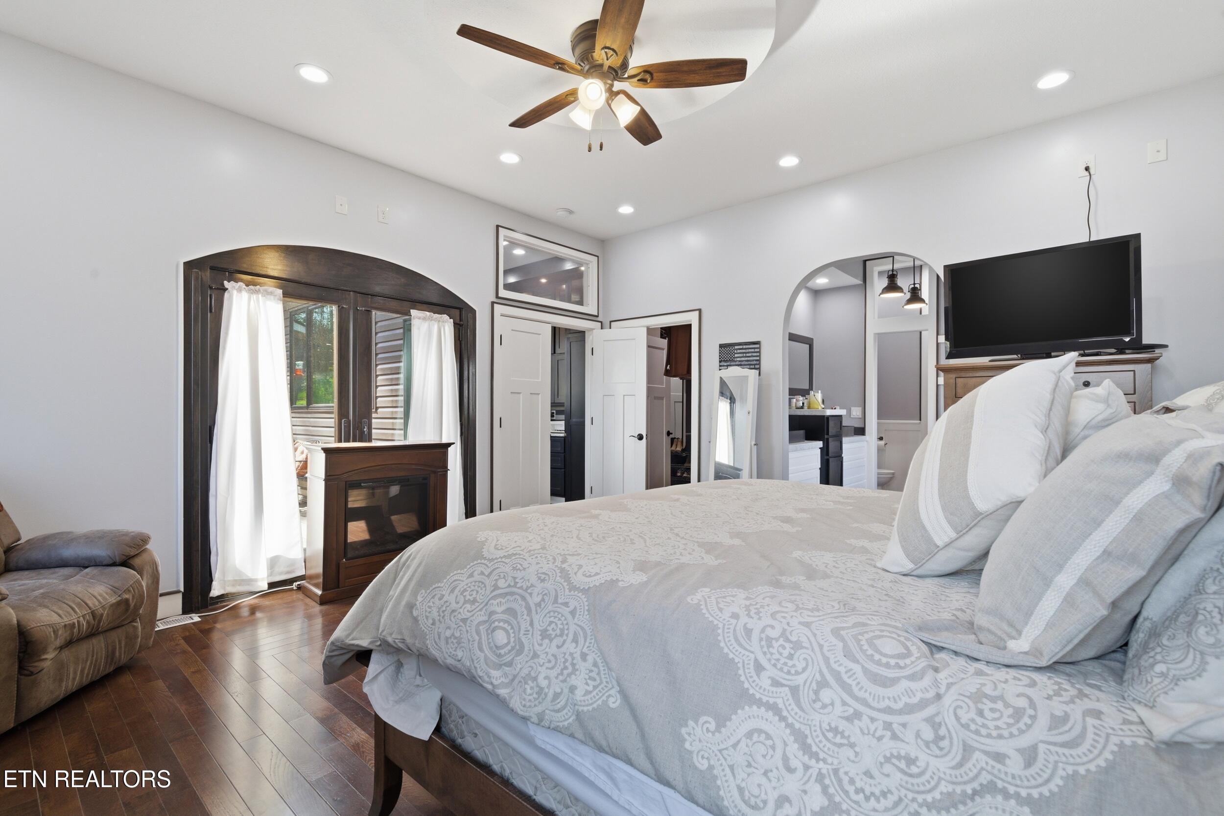 301 Inagehi Lane Loudon TN 37774