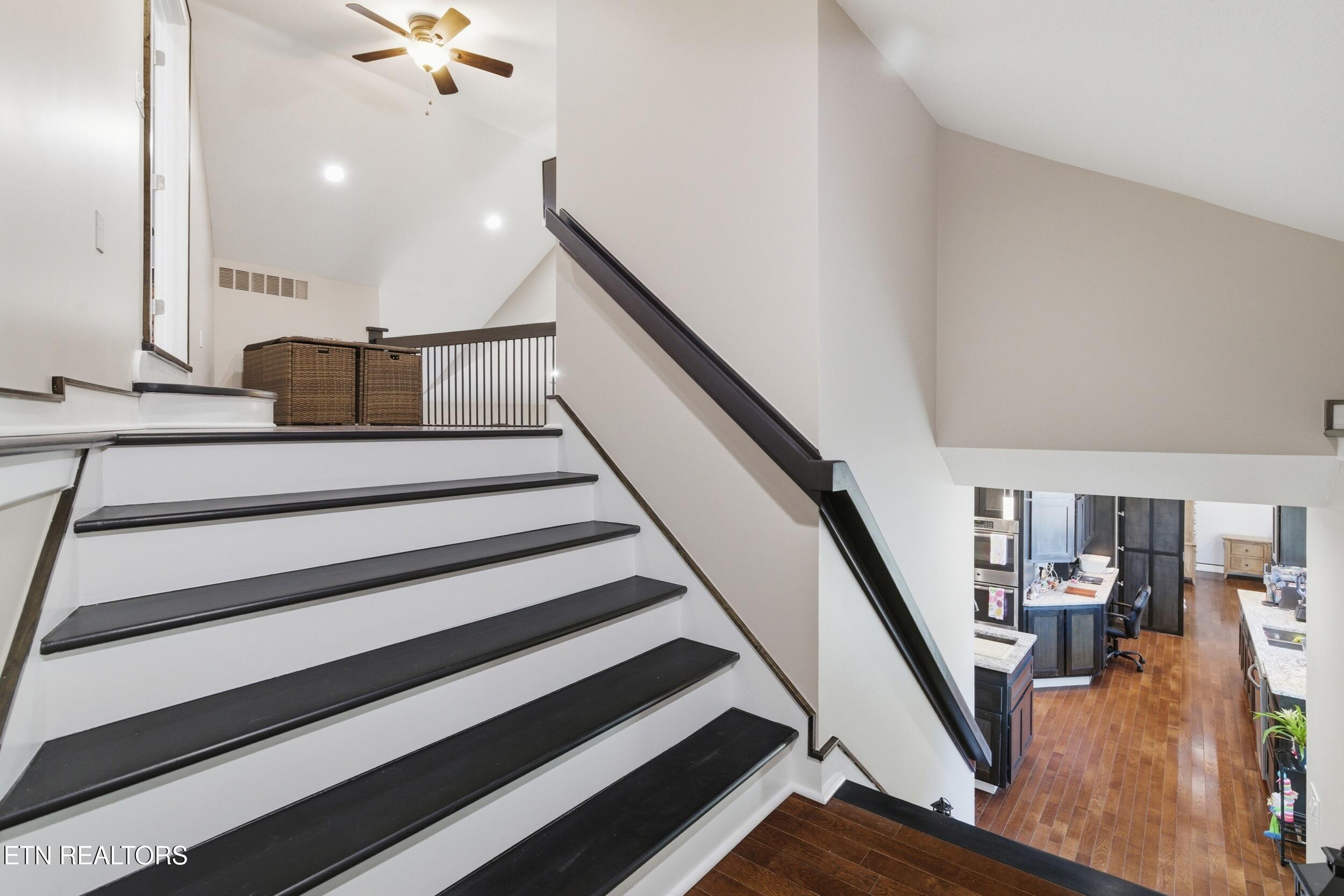 301 Inagehi Lane Loudon TN 37774