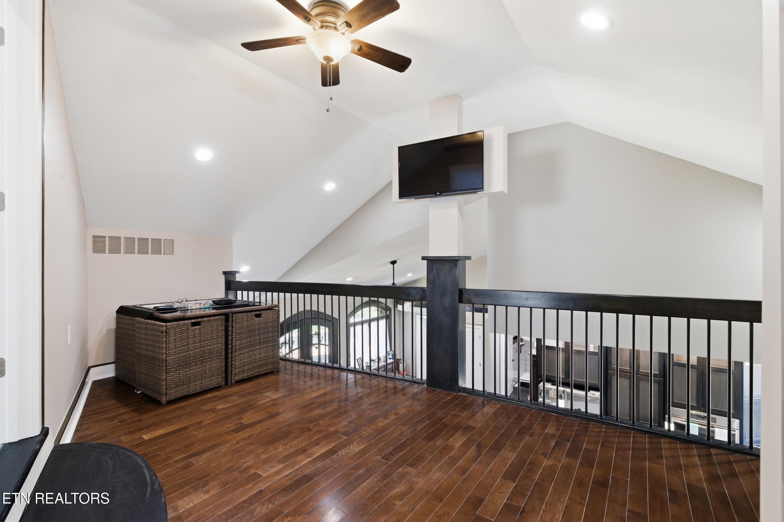 301 Inagehi Lane Loudon TN 37774
