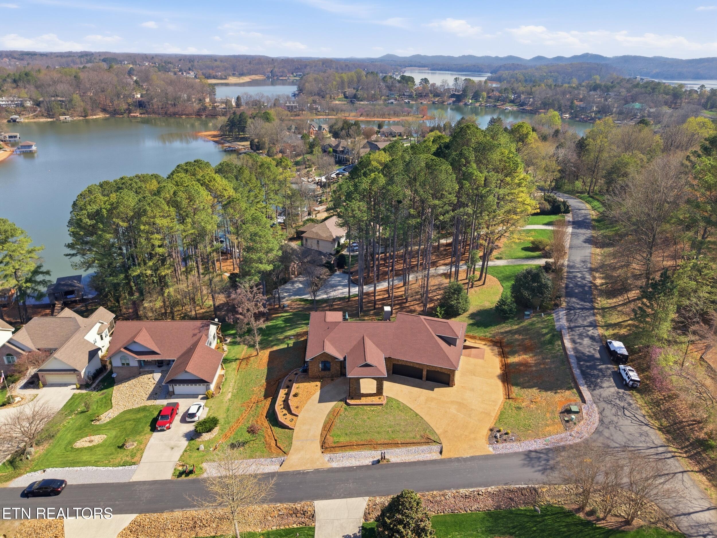 301 Inagehi Lane Loudon TN 37774