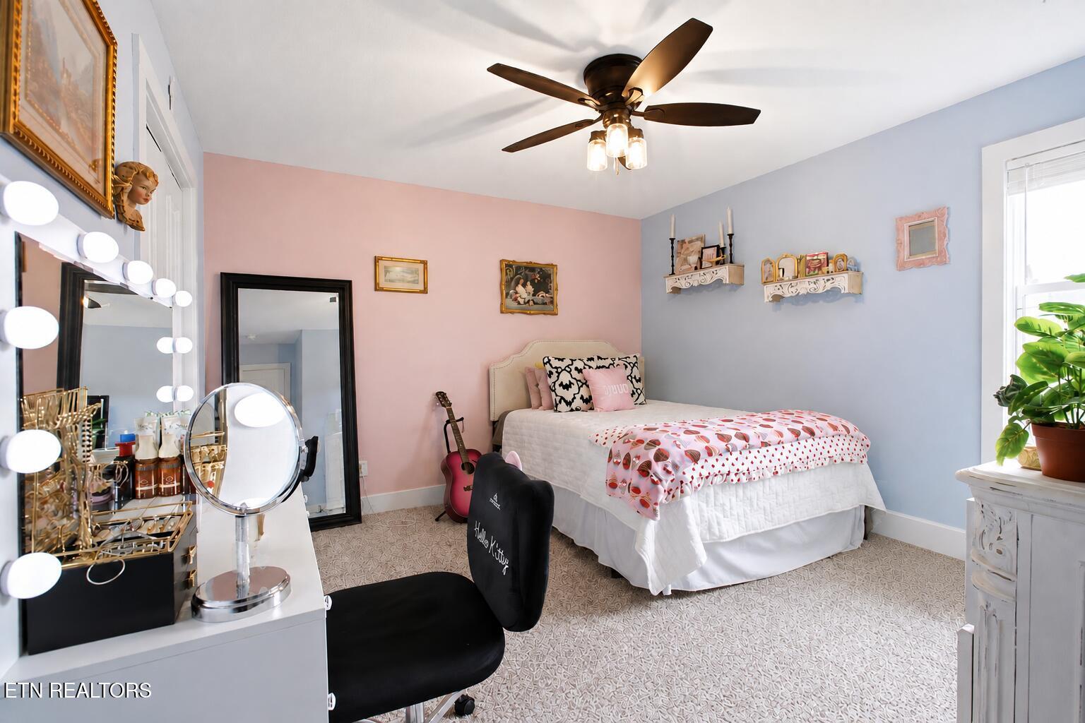 4522 Unity Bell Avenue Powell TN 37849