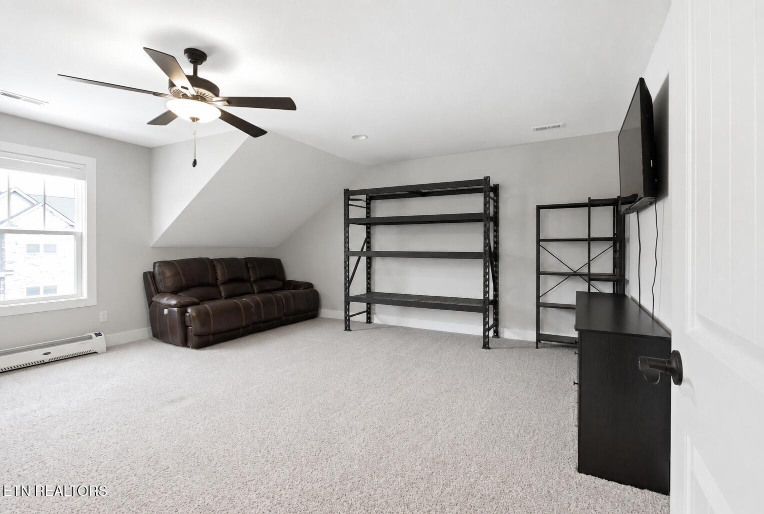 4522 Unity Bell Avenue Powell TN 37849