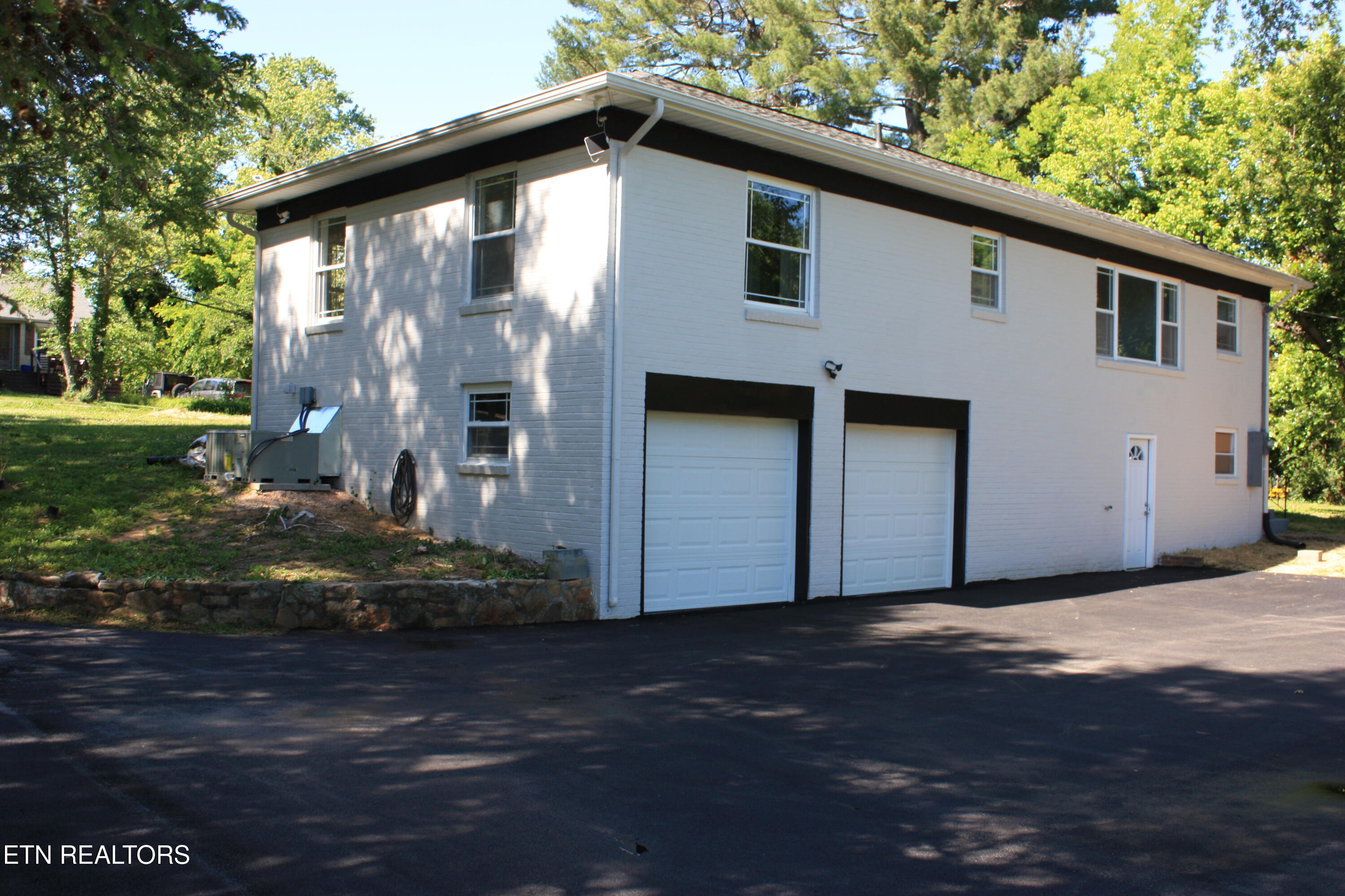 106 Colonial Drive Knoxville TN 37920