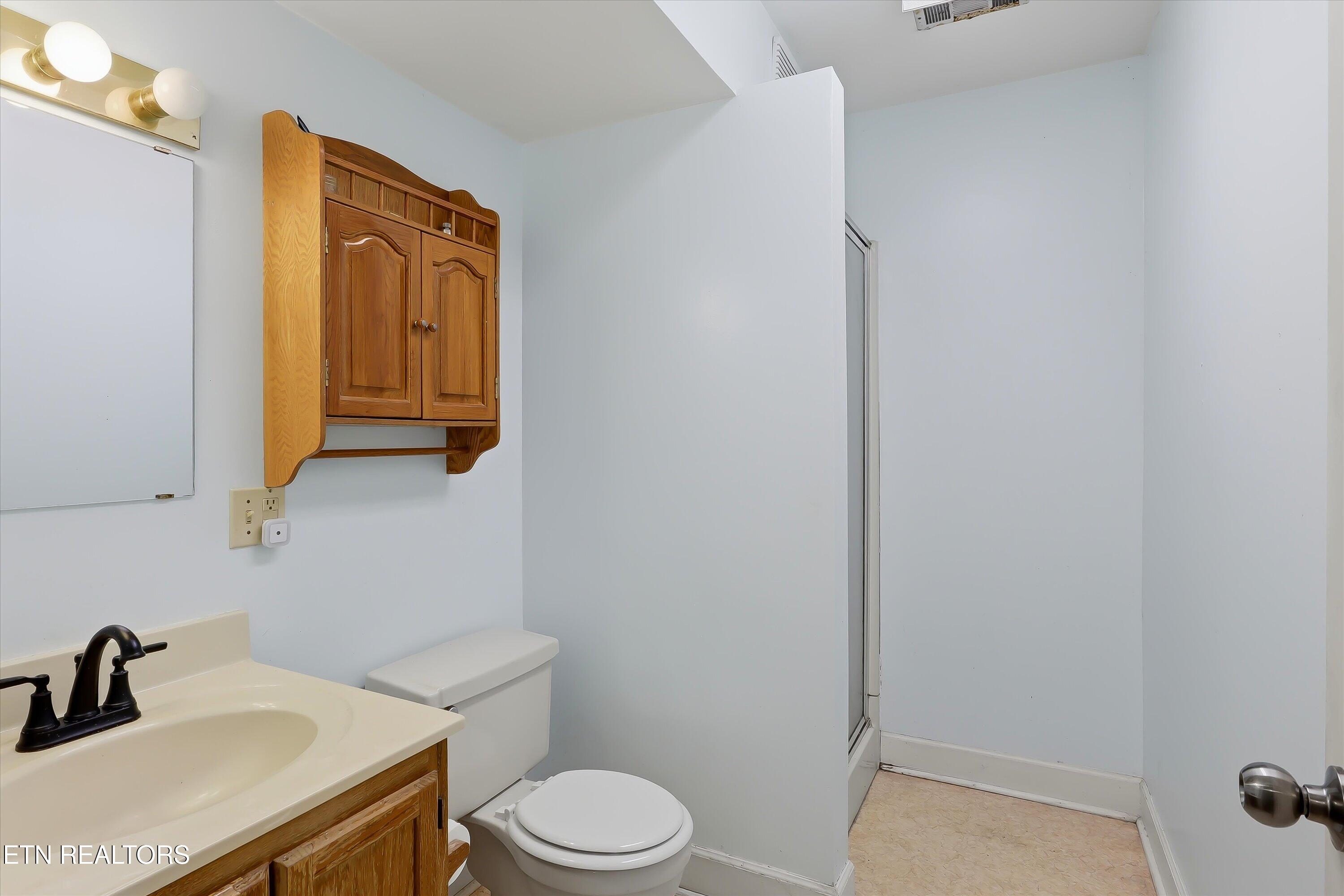 118 W Melbourne Road Oak Ridge TN 37830