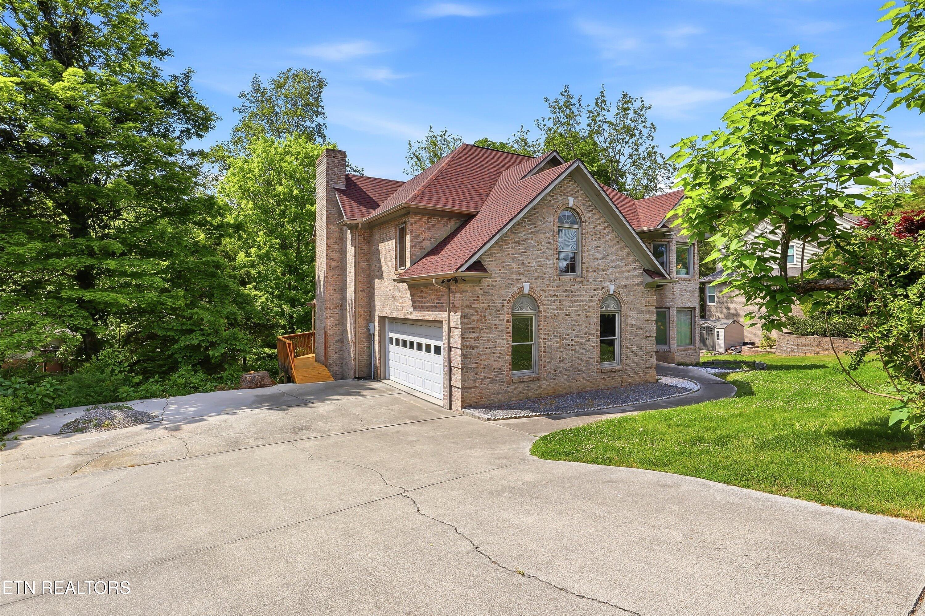 118 W Melbourne Road Oak Ridge TN 37830