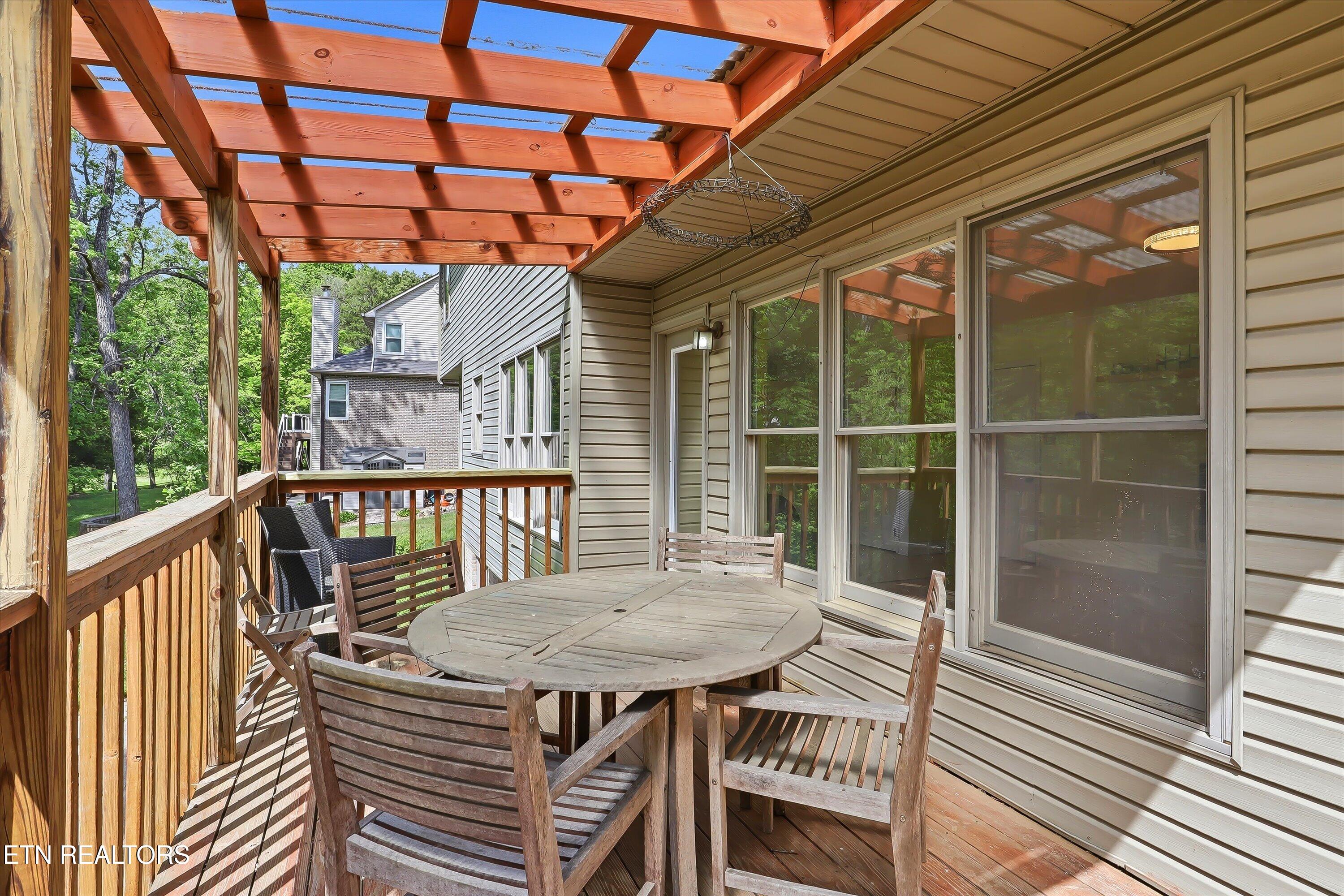 118 W Melbourne Road Oak Ridge TN 37830
