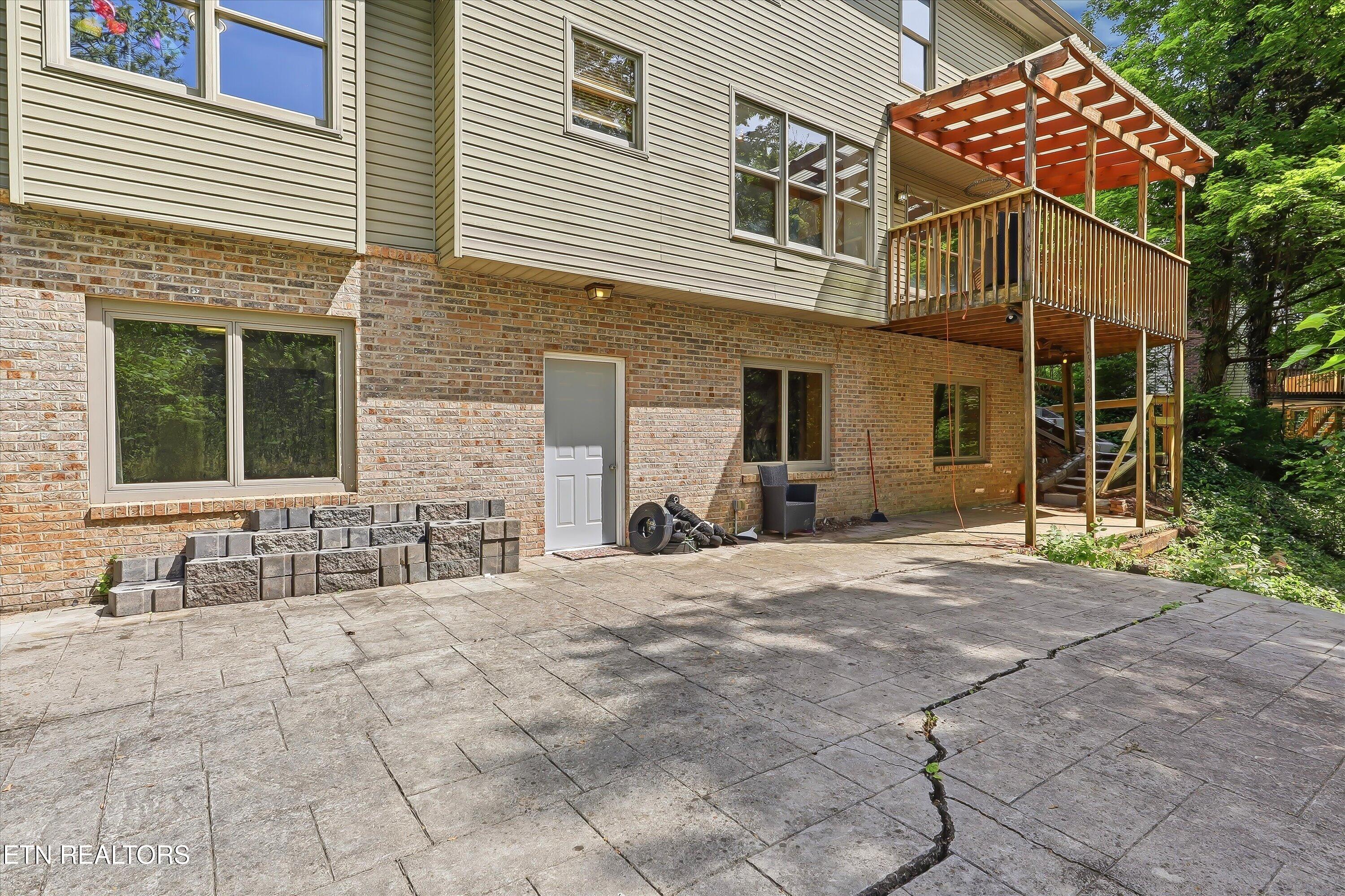 118 W Melbourne Road Oak Ridge TN 37830
