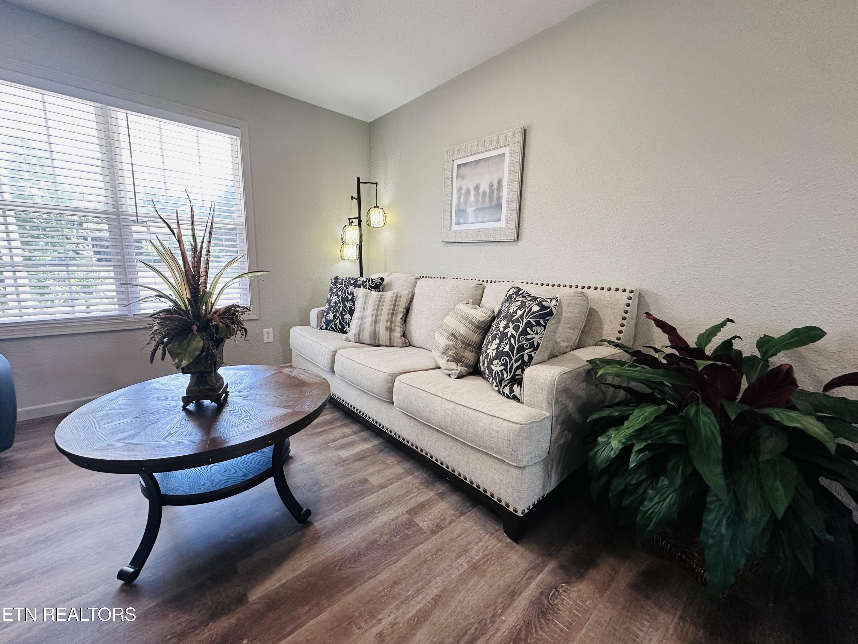 116 Twelve Oaks Drive Madisonville TN 37354