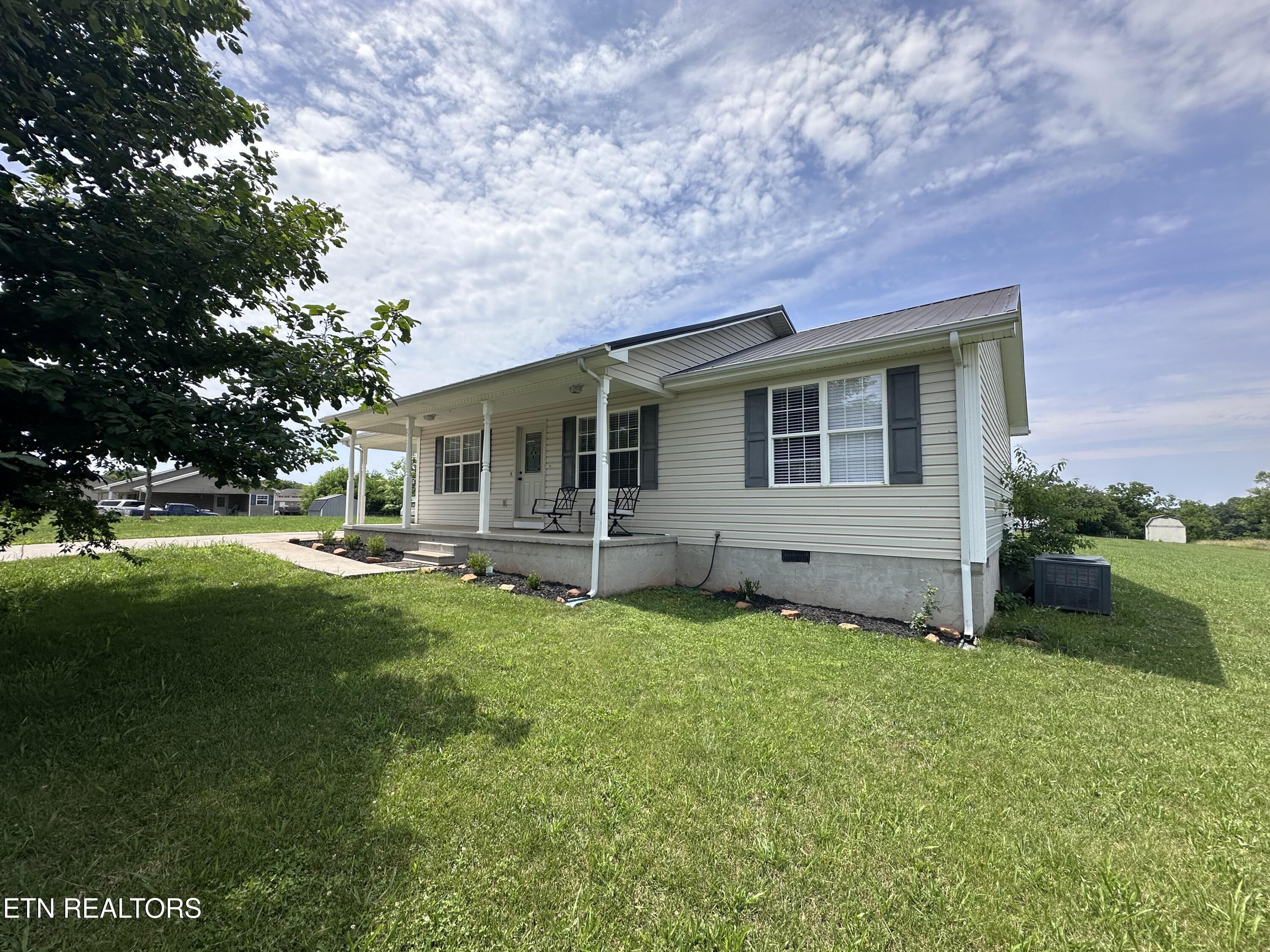 116 Twelve Oaks Drive Madisonville TN 37354