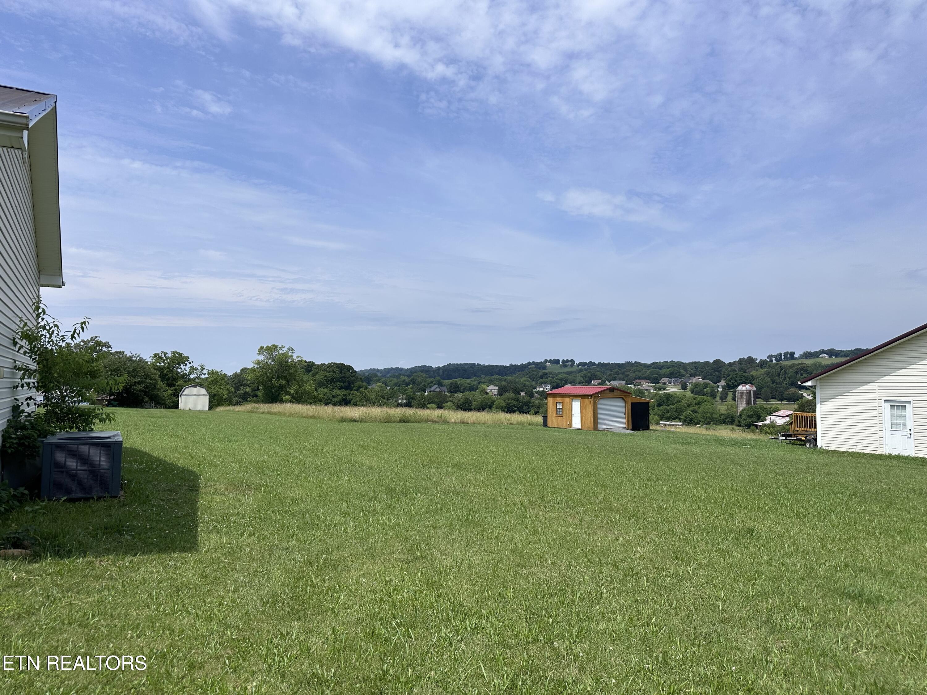 116 Twelve Oaks Drive Madisonville TN 37354