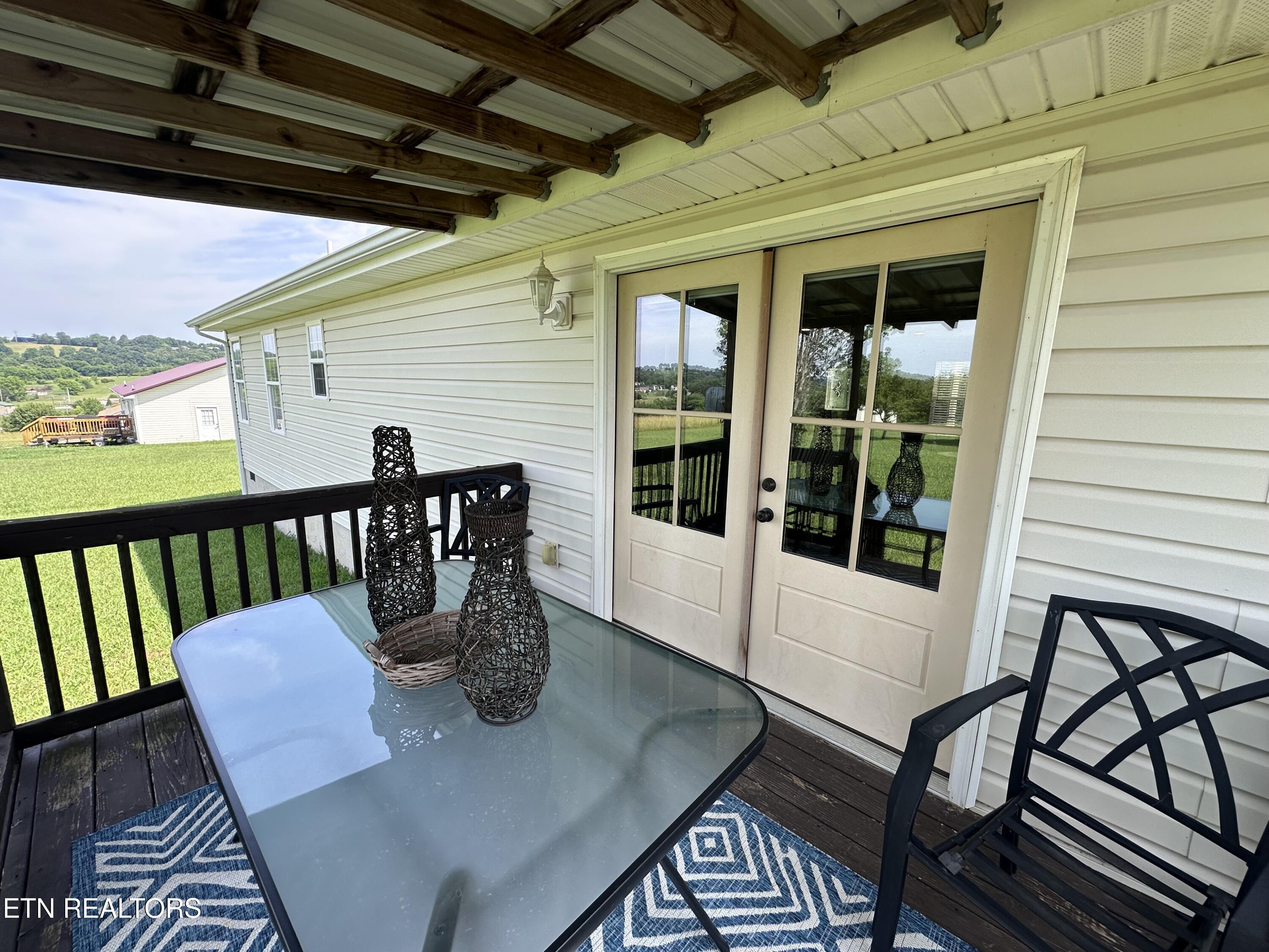 116 Twelve Oaks Drive Madisonville TN 37354