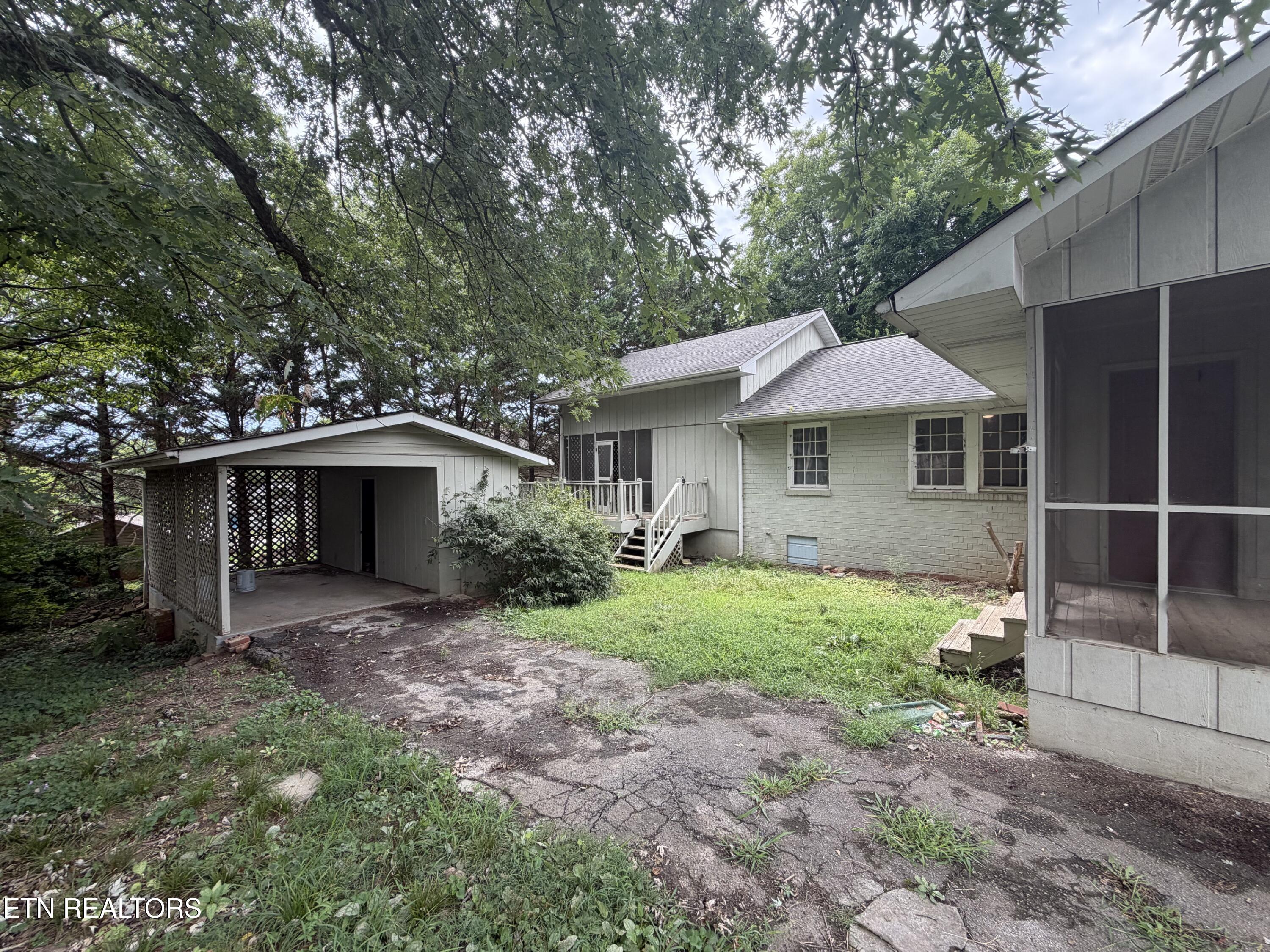 1212 Woodlawn Avenue Maryville TN 37804