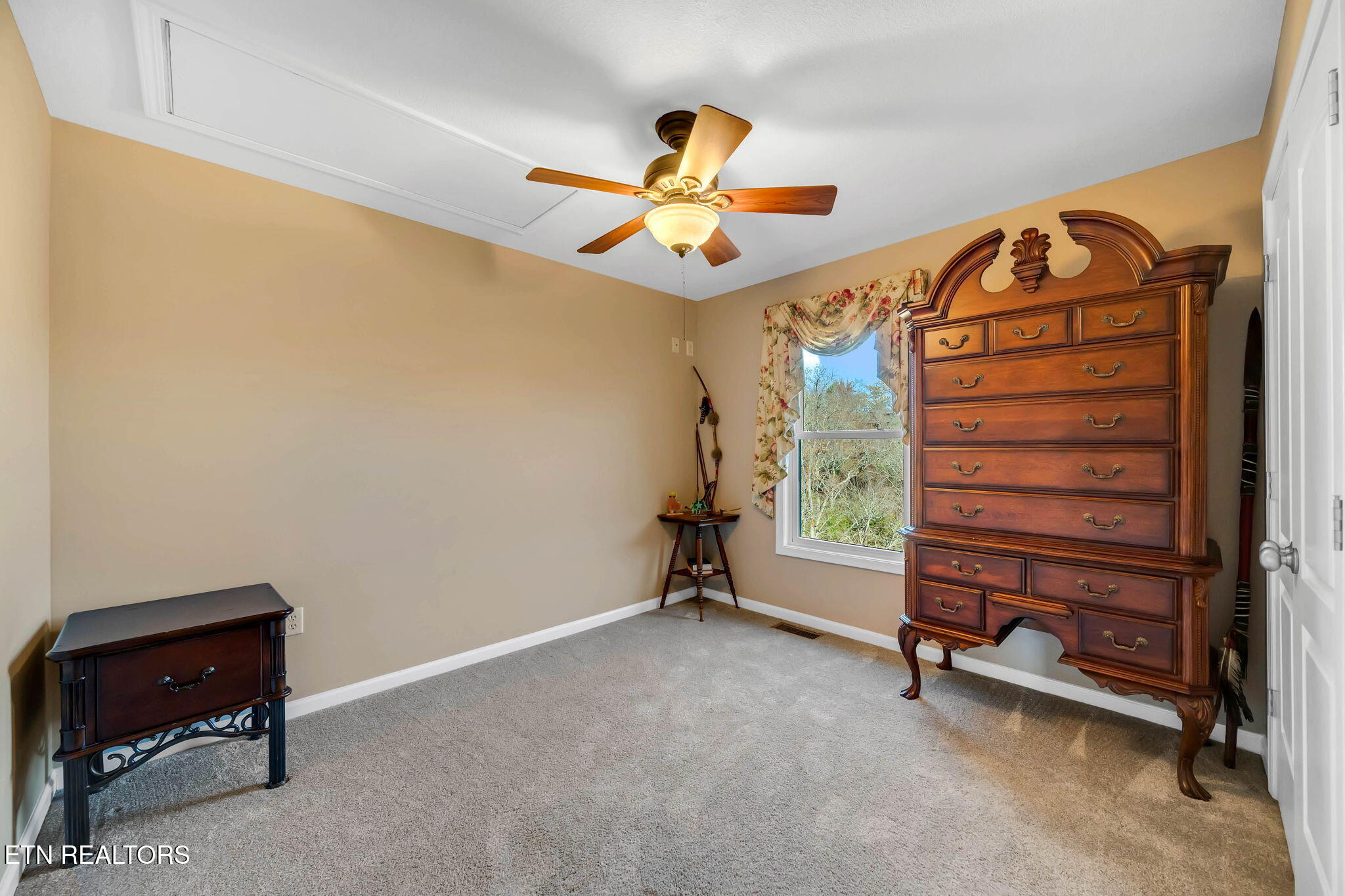 433 Riverbend Drive Dandridge TN 37725