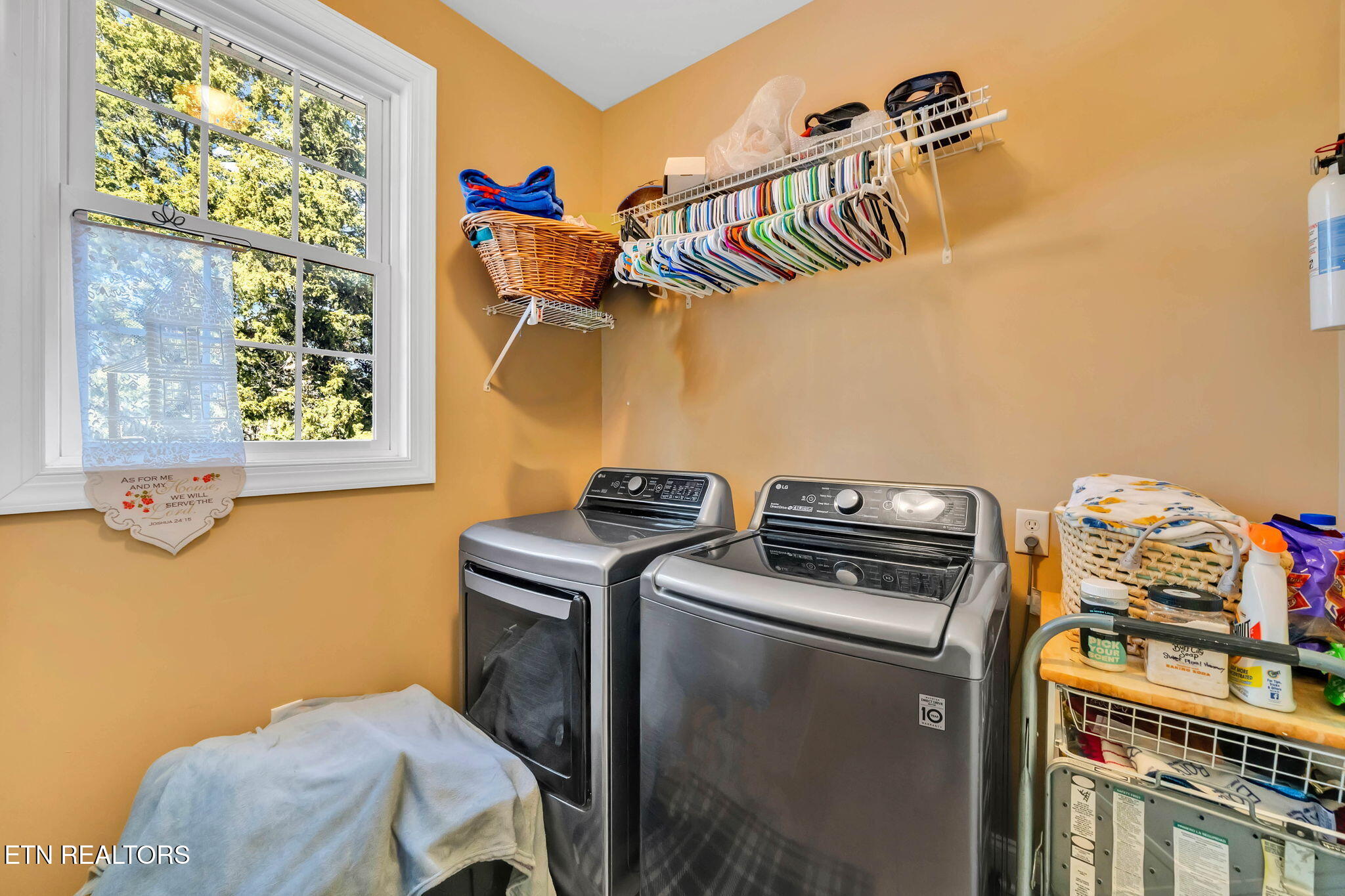 433 Riverbend Drive Dandridge TN 37725