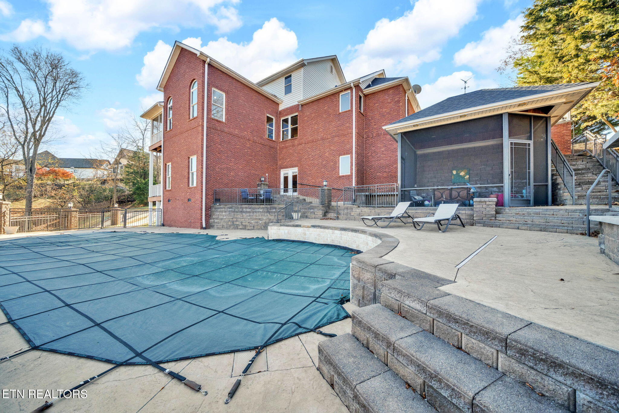 433 Riverbend Drive Dandridge TN 37725