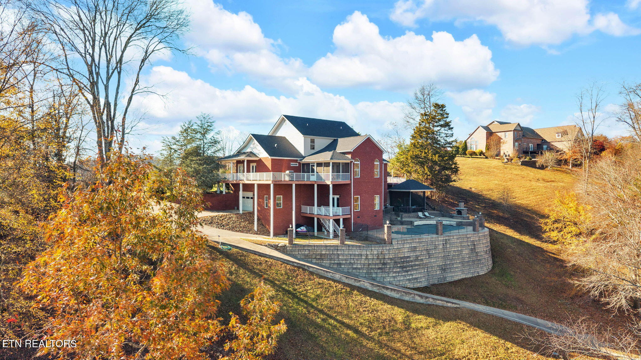 433 Riverbend Drive Dandridge TN 37725