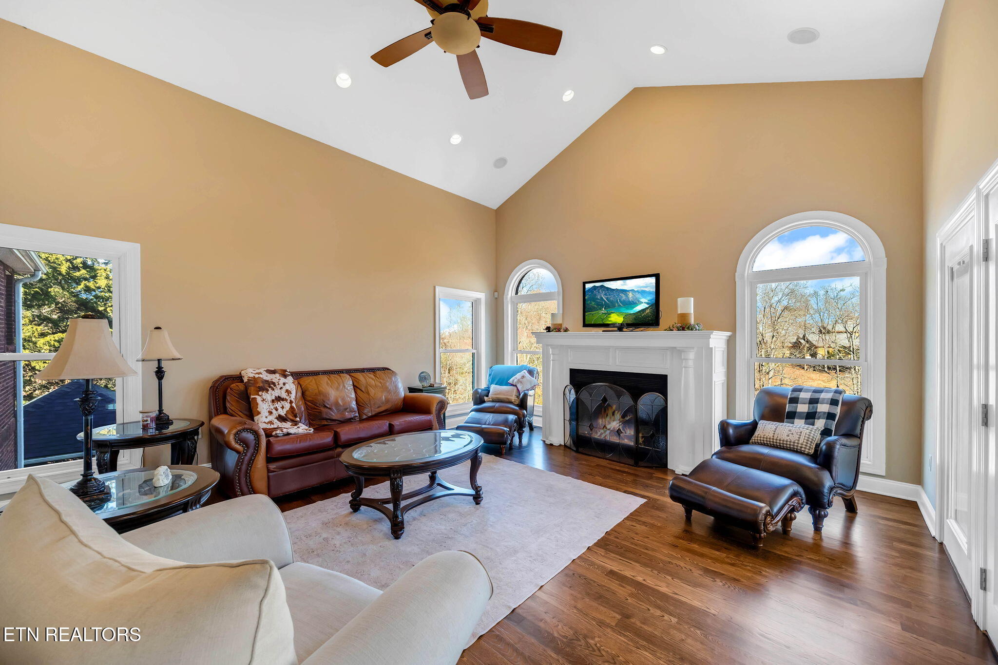 433 Riverbend Drive Dandridge TN 37725