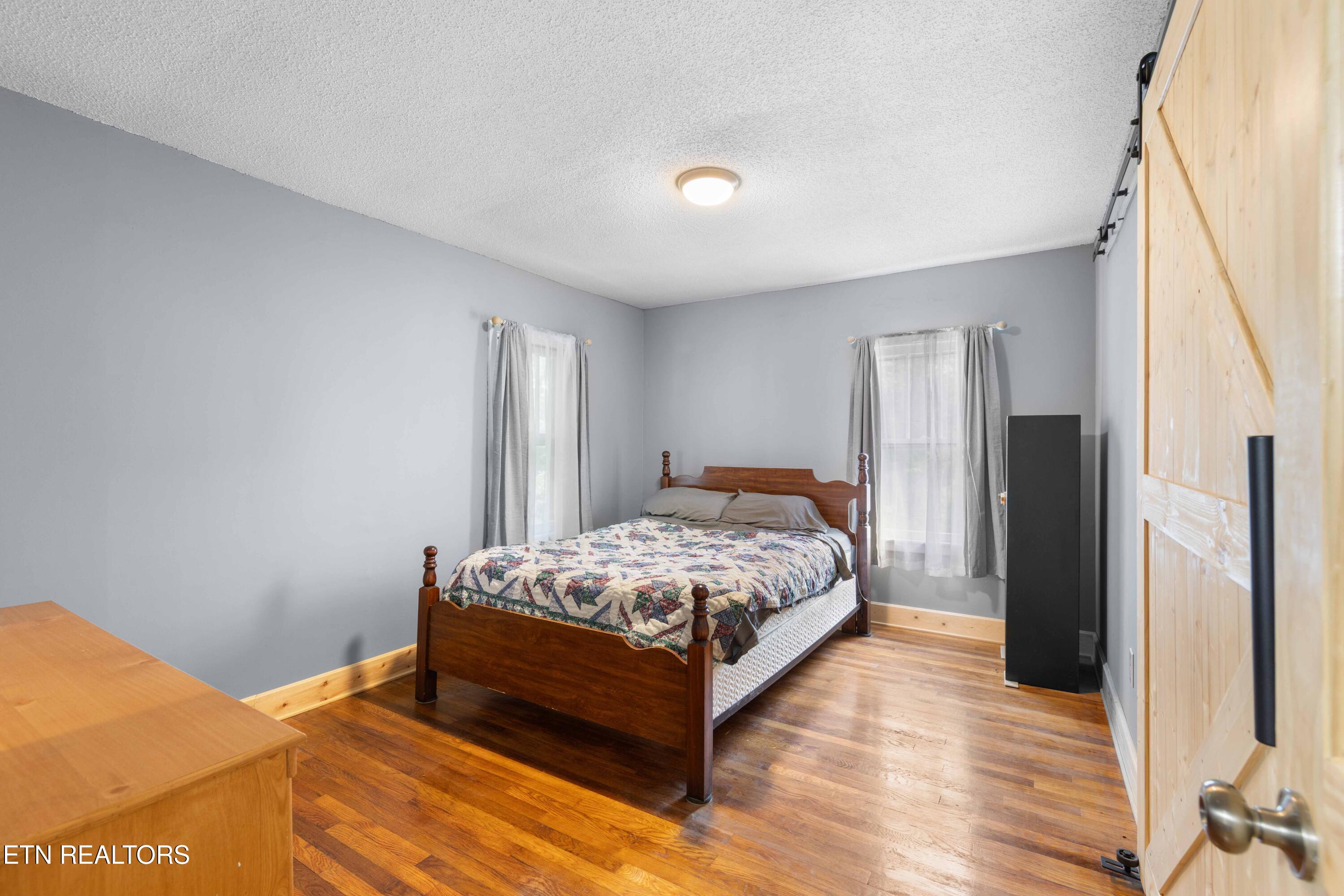 2473 Long Hollow Road Lafollette TN 37766