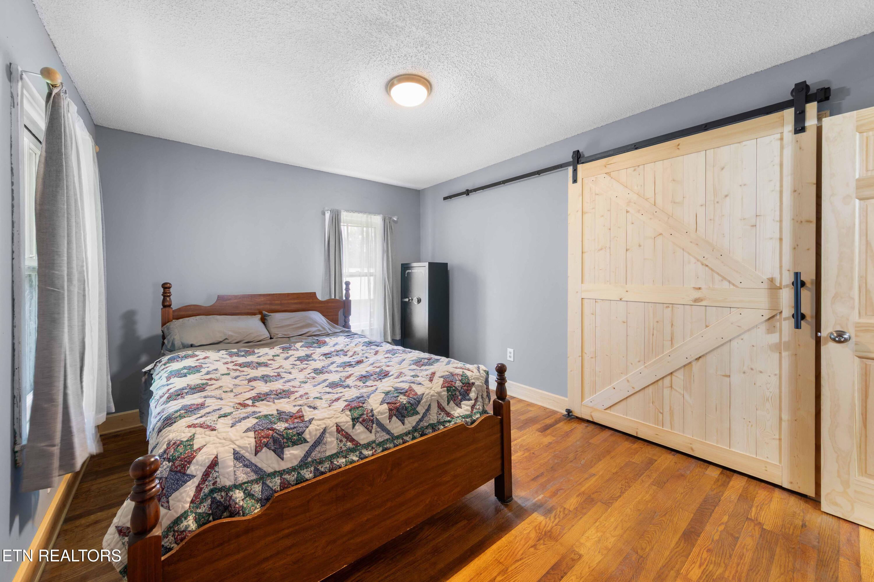 2473 Long Hollow Road Lafollette TN 37766