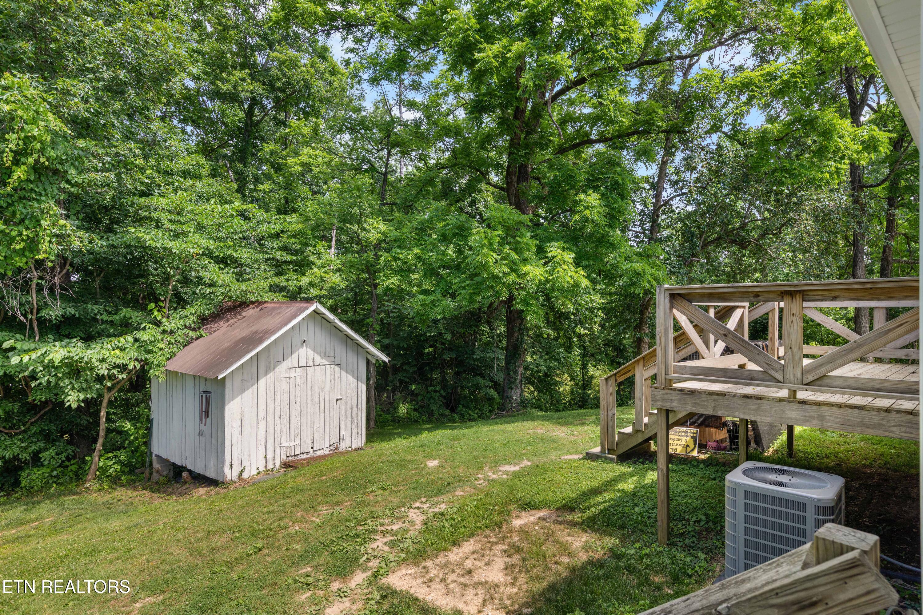 2473 Long Hollow Road Lafollette TN 37766