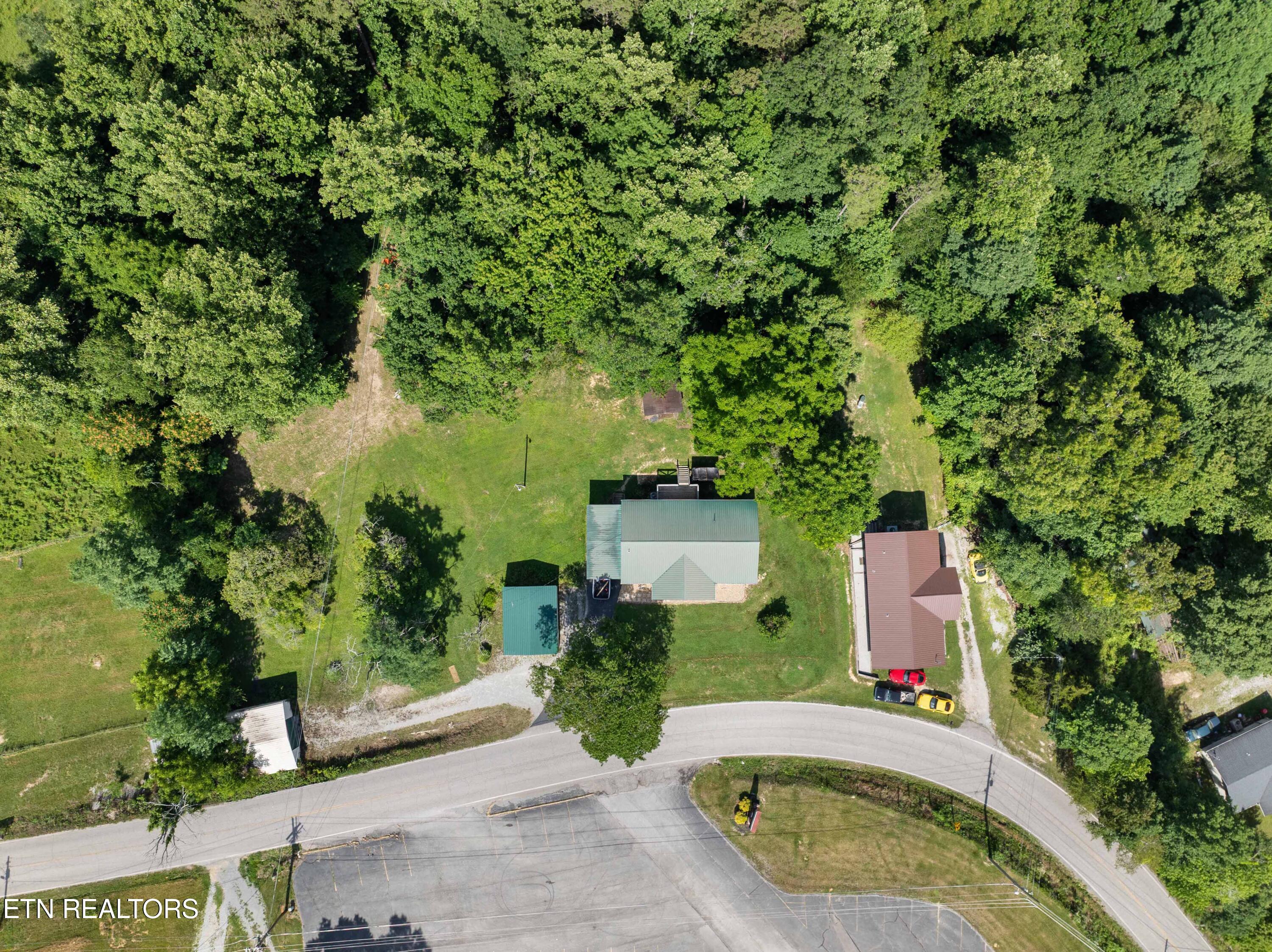 2473 Long Hollow Road Lafollette TN 37766