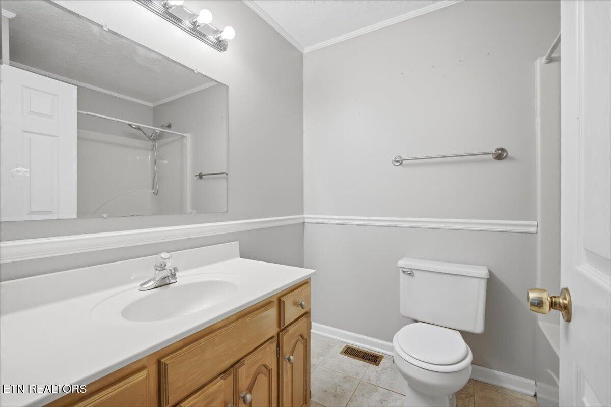 239 Bello Road Tazewell TN 37879