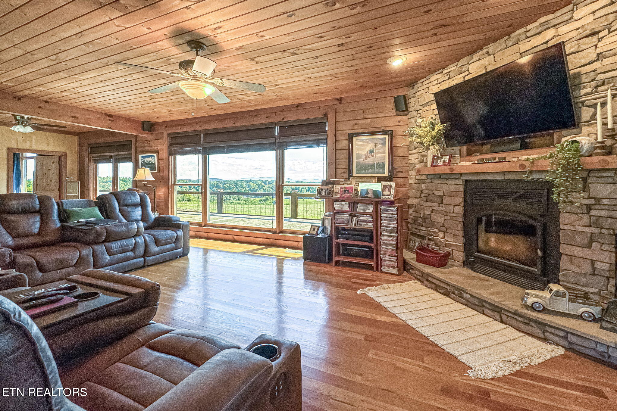 1689 W Highway 25-70 New Market TN 37820