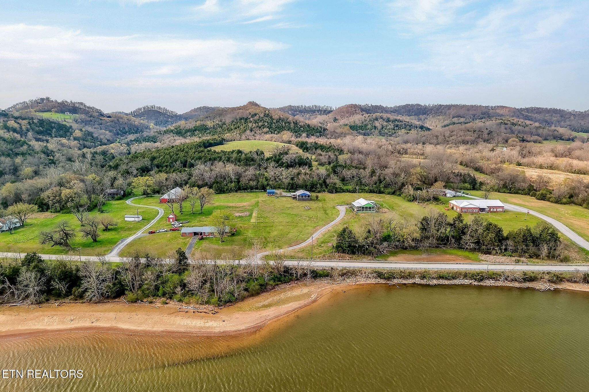 6076 Granville Highway Granville TN 38564