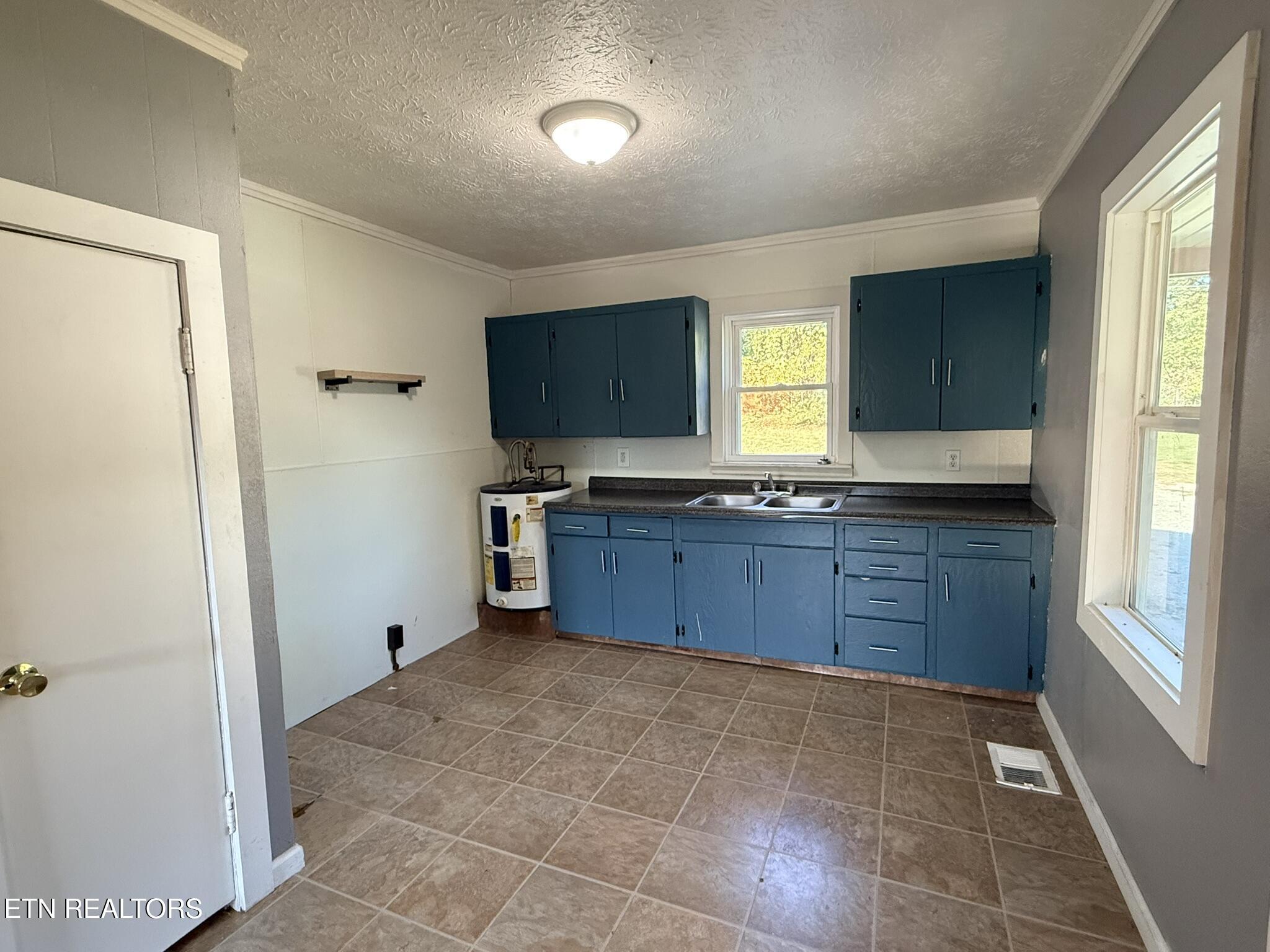 507 S Indiana Avenue Lafollette TN 37766