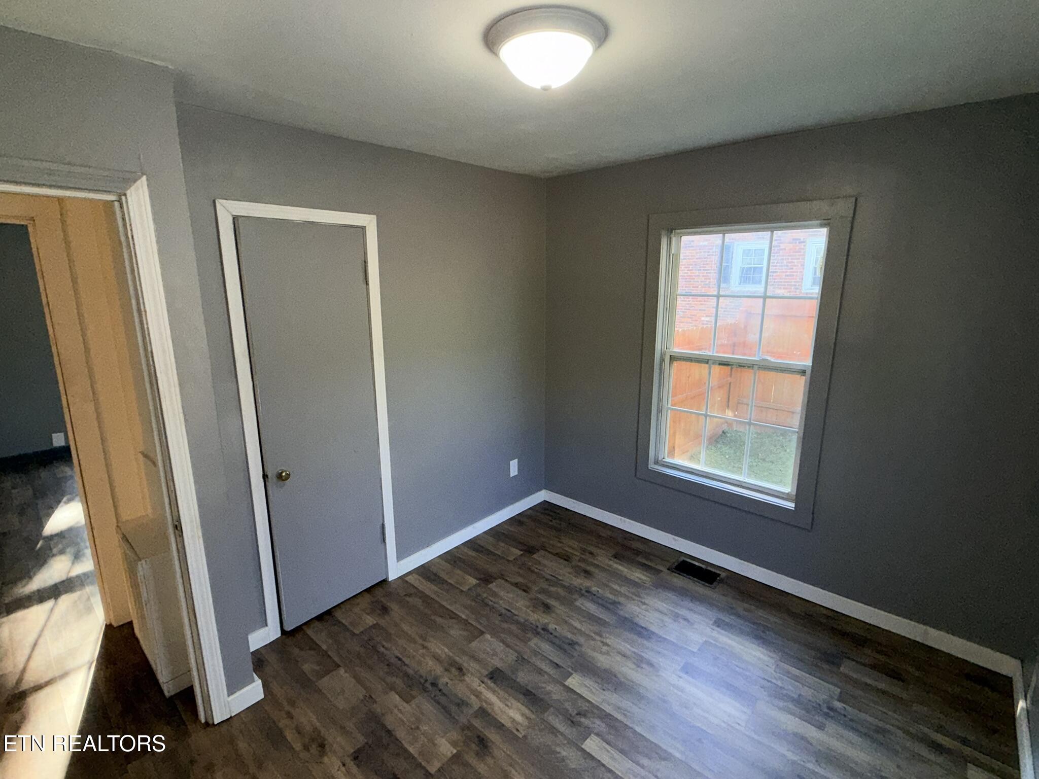 507 S Indiana Avenue Lafollette TN 37766