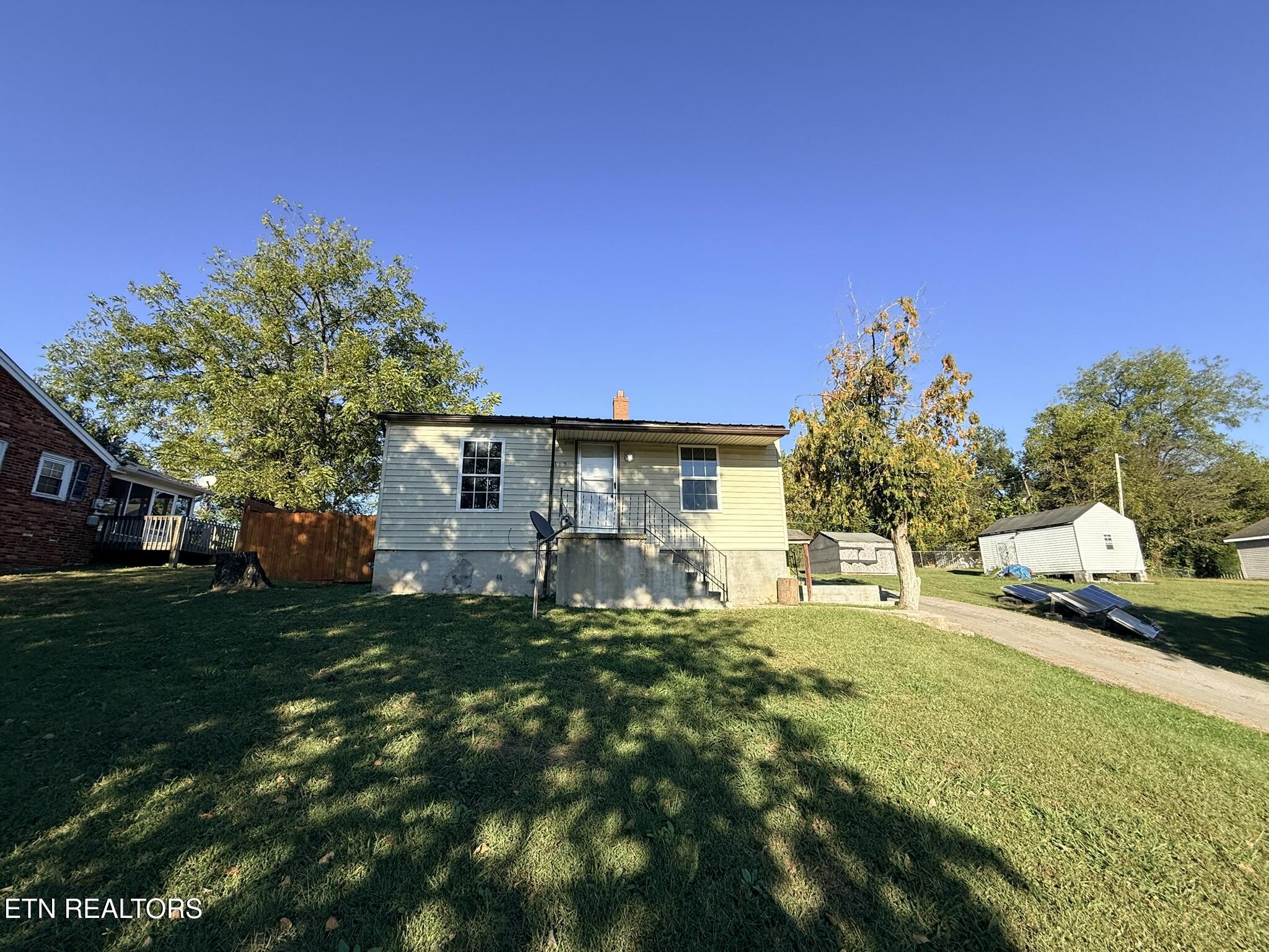 507 S Indiana Avenue Lafollette TN 37766