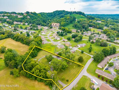 217 Hardin Lane Sevierville TN 37862
