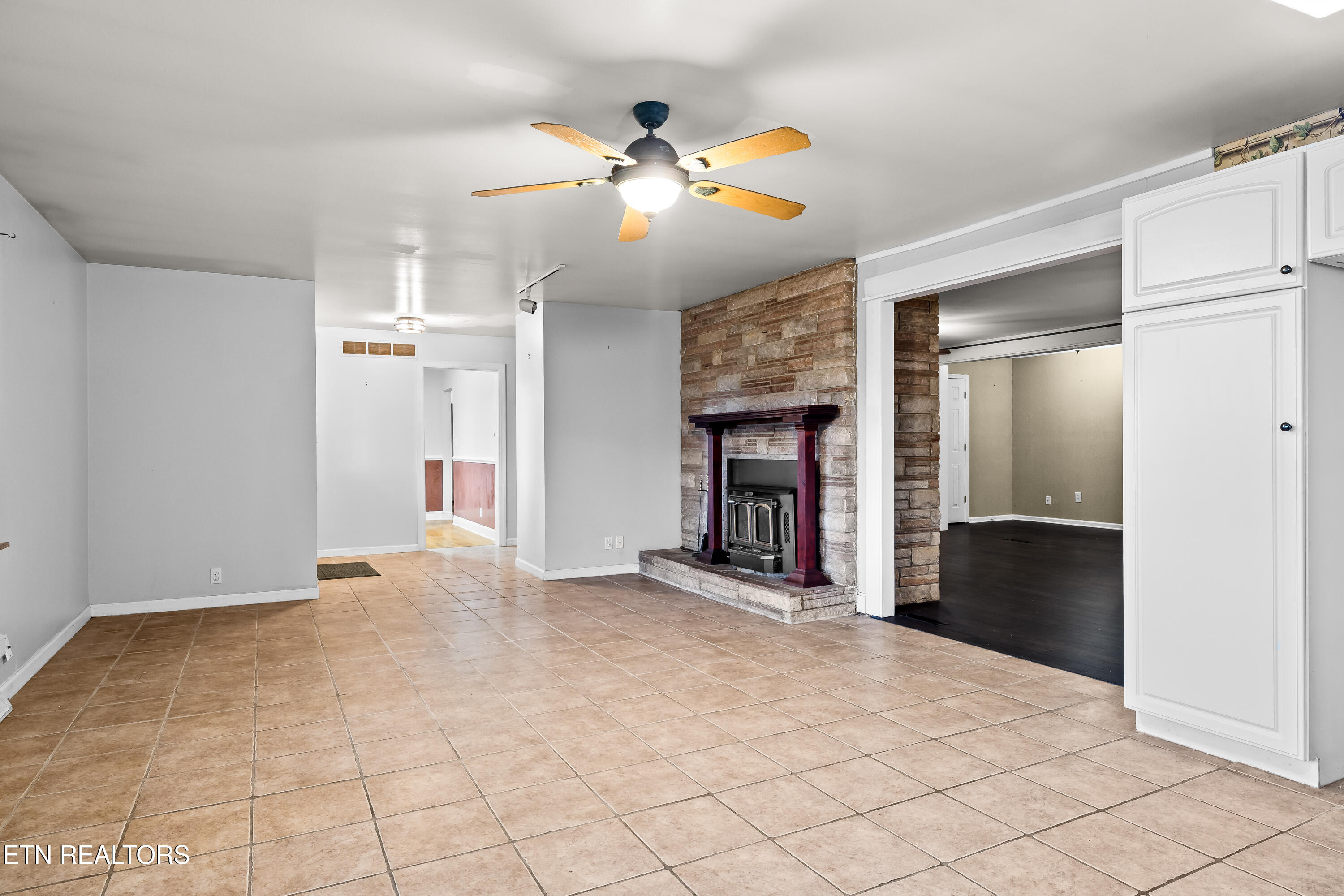 217 Hardin Lane Sevierville TN 37862