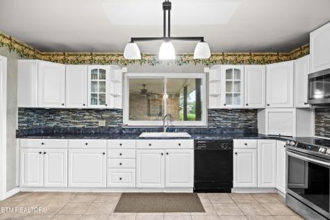 217 Hardin Lane Sevierville TN 37862