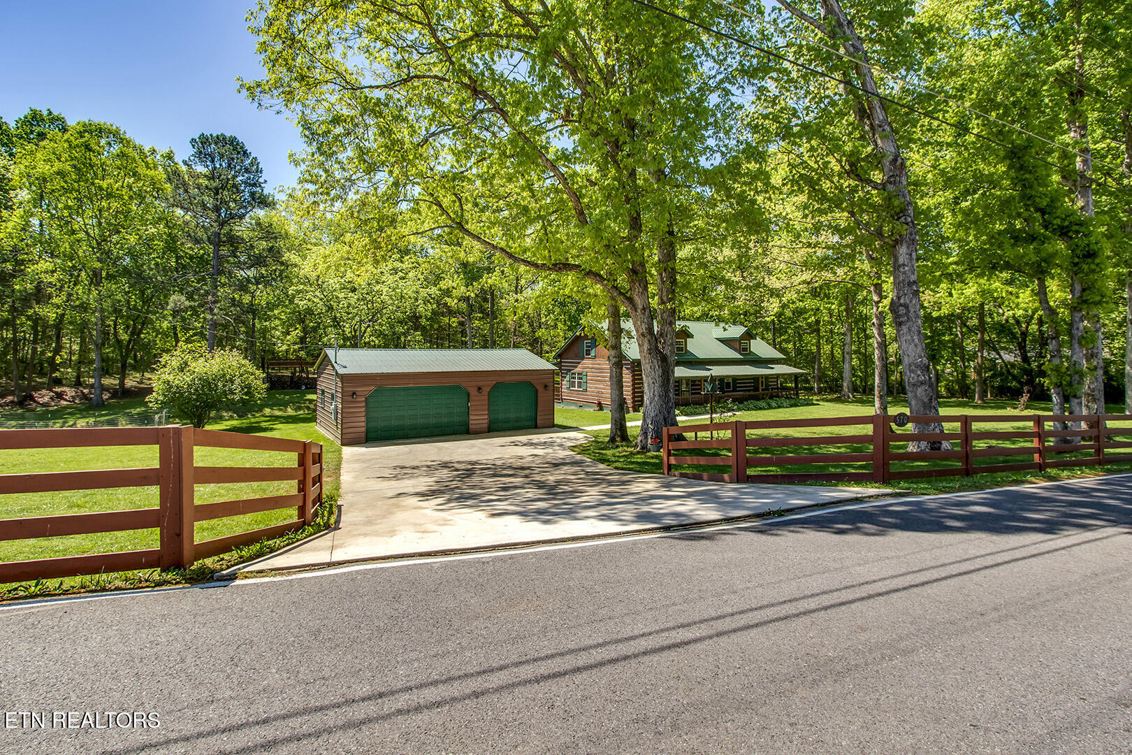 570 Corinth Church Road Loudon TN 37774