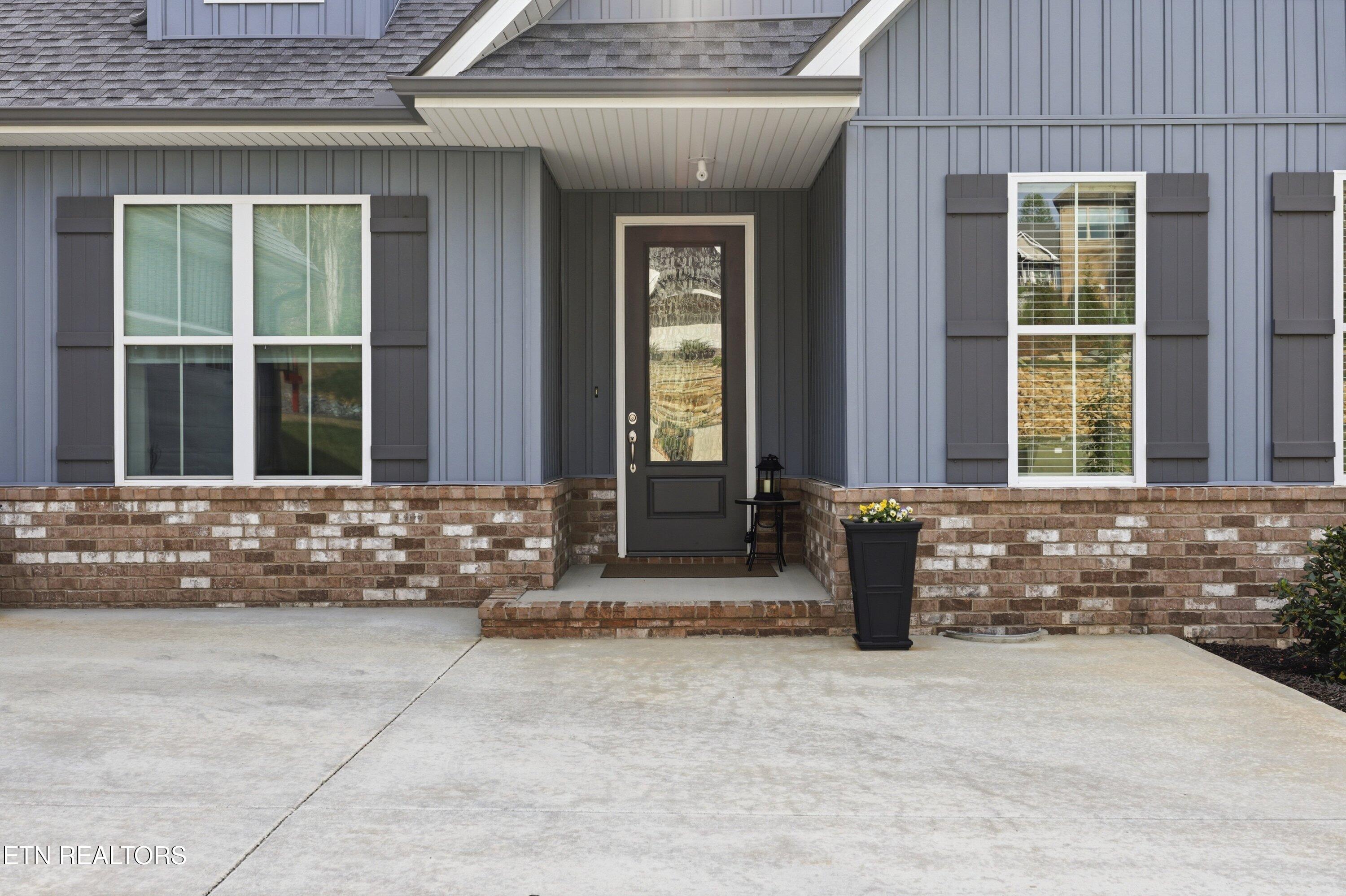 112 Nuhya Way Loudon TN 37774