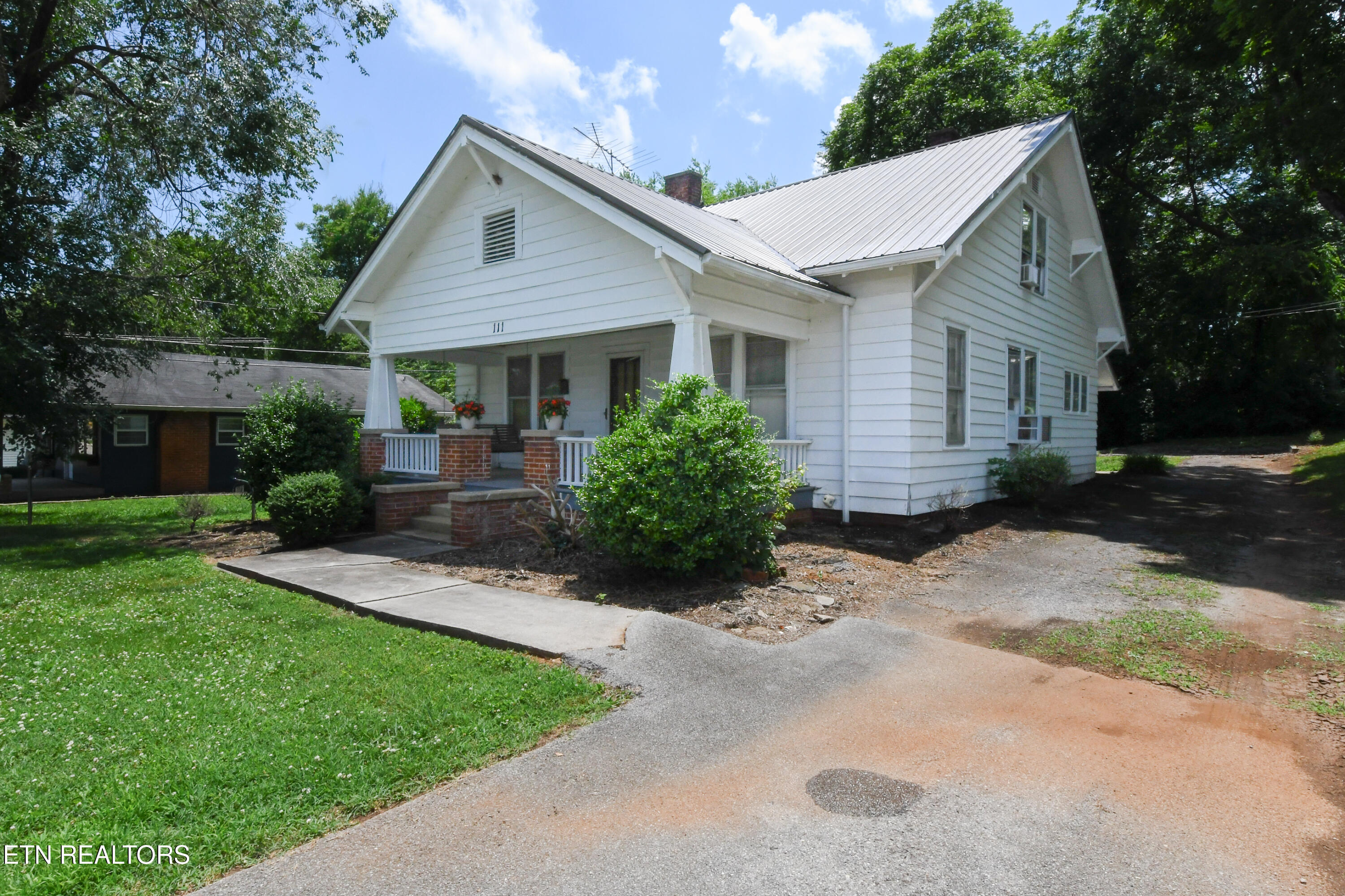 111 S Cedar Street Maryville TN 37803