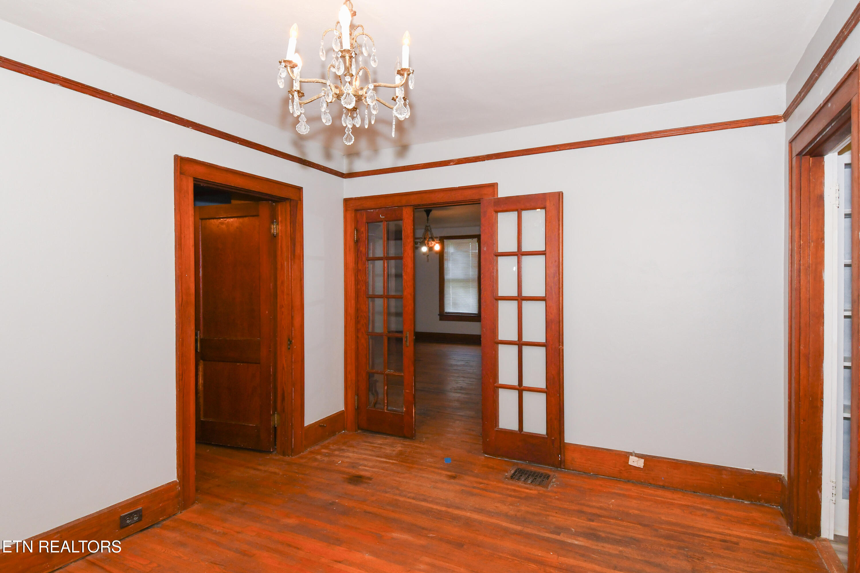 111 S Cedar Street Maryville TN 37803