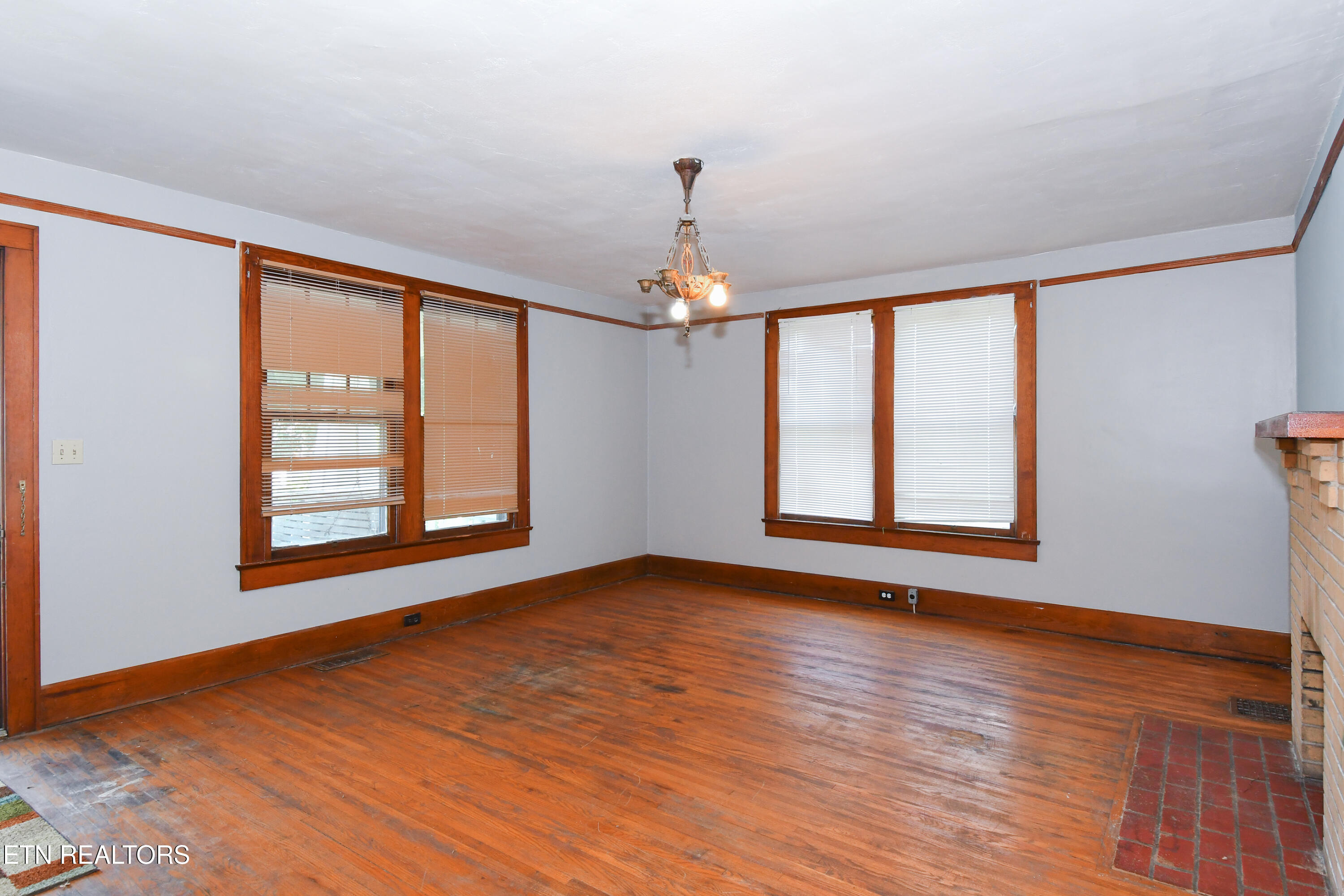 111 S Cedar Street Maryville TN 37803