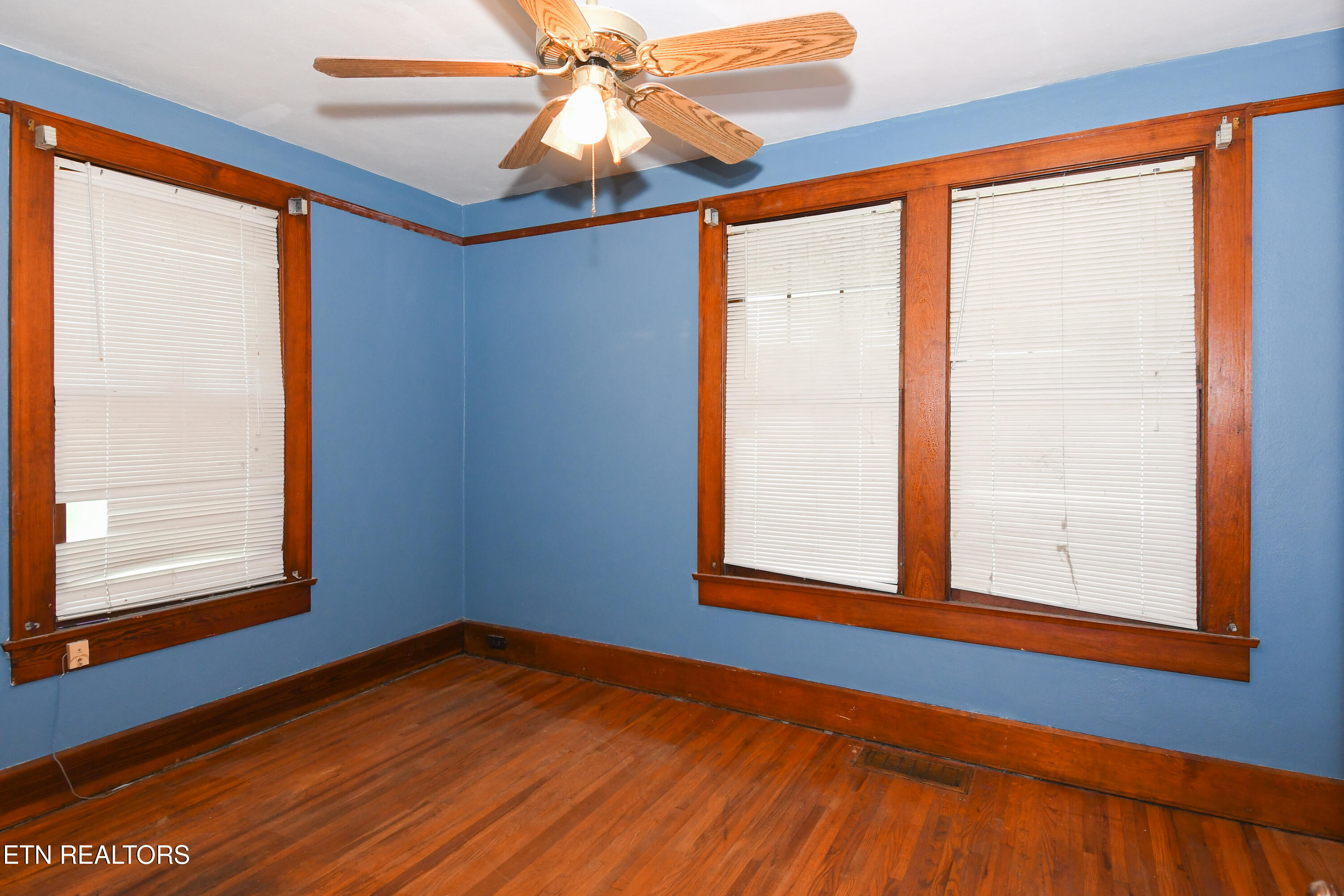111 S Cedar Street Maryville TN 37803