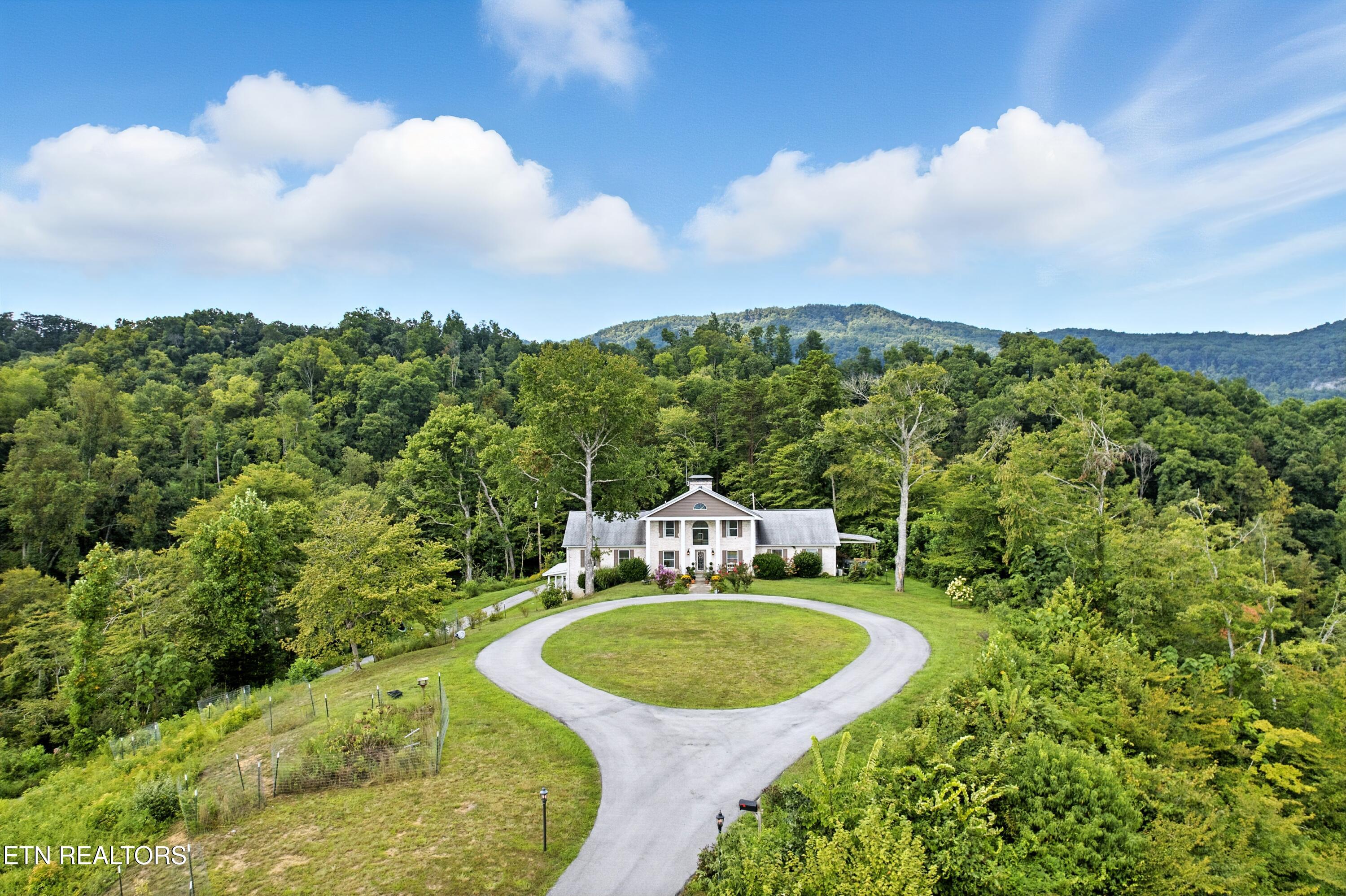 260 Meador Lane Harrogate TN 37752