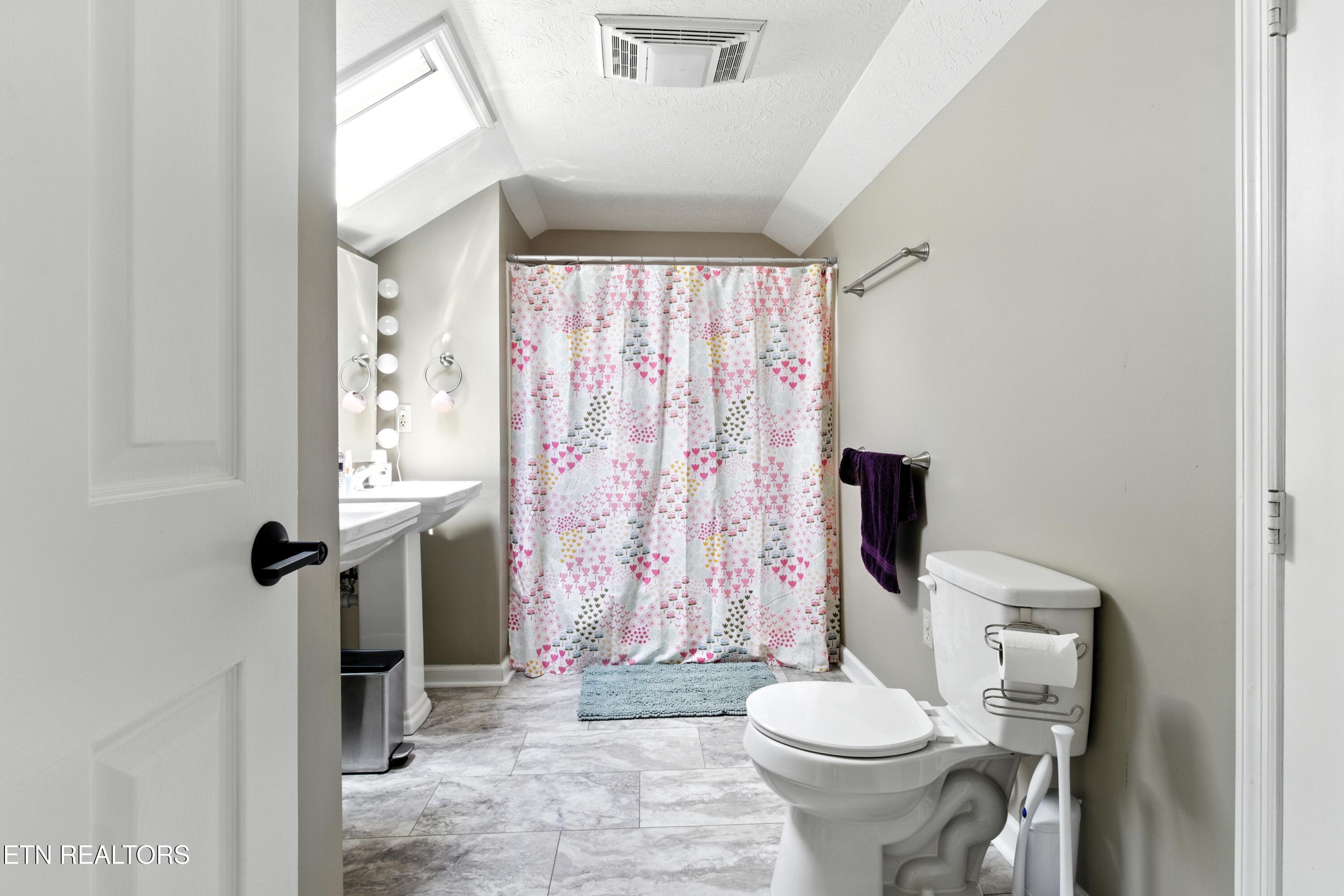 260 Meador Lane Harrogate TN 37752