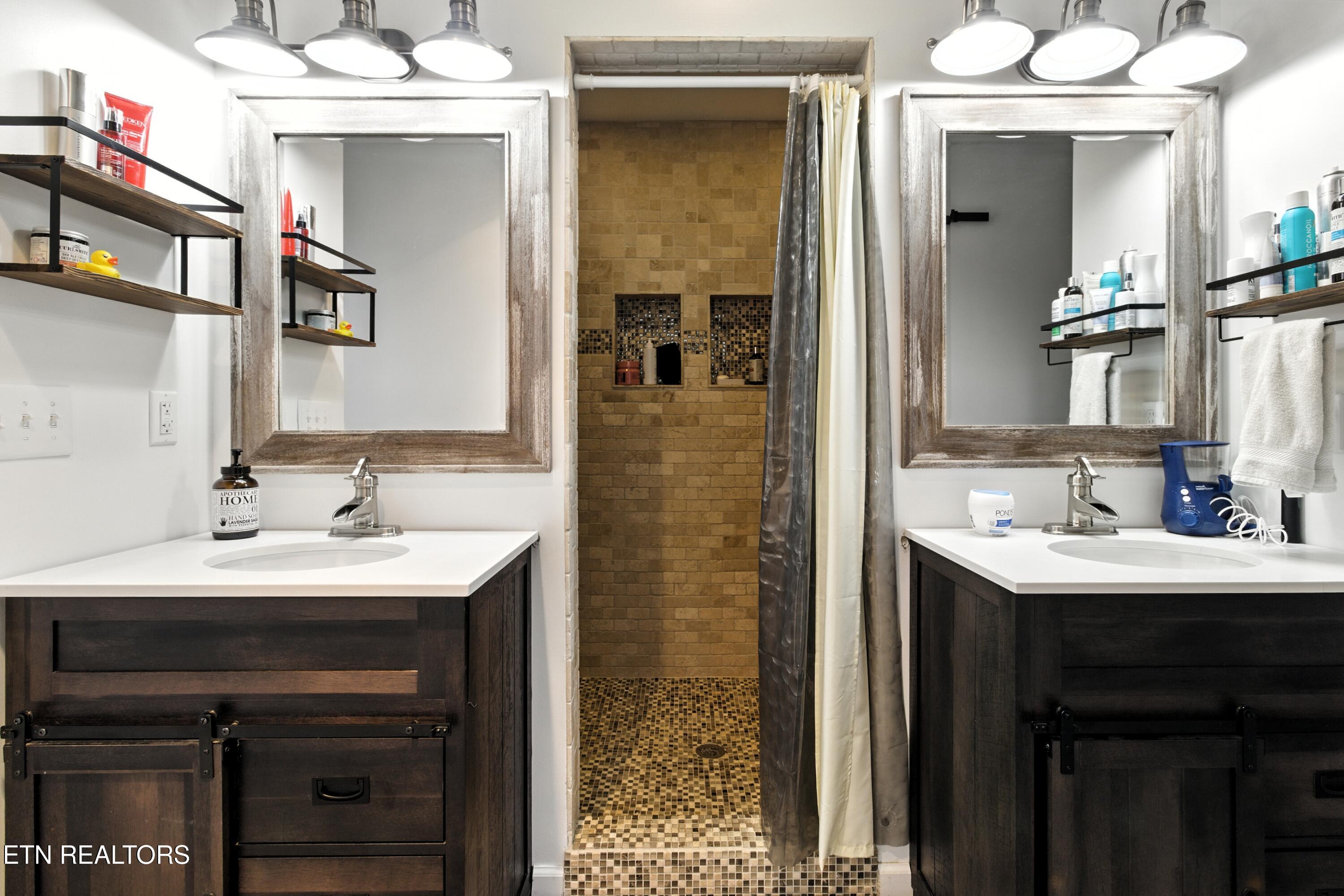 260 Meador Lane Harrogate TN 37752