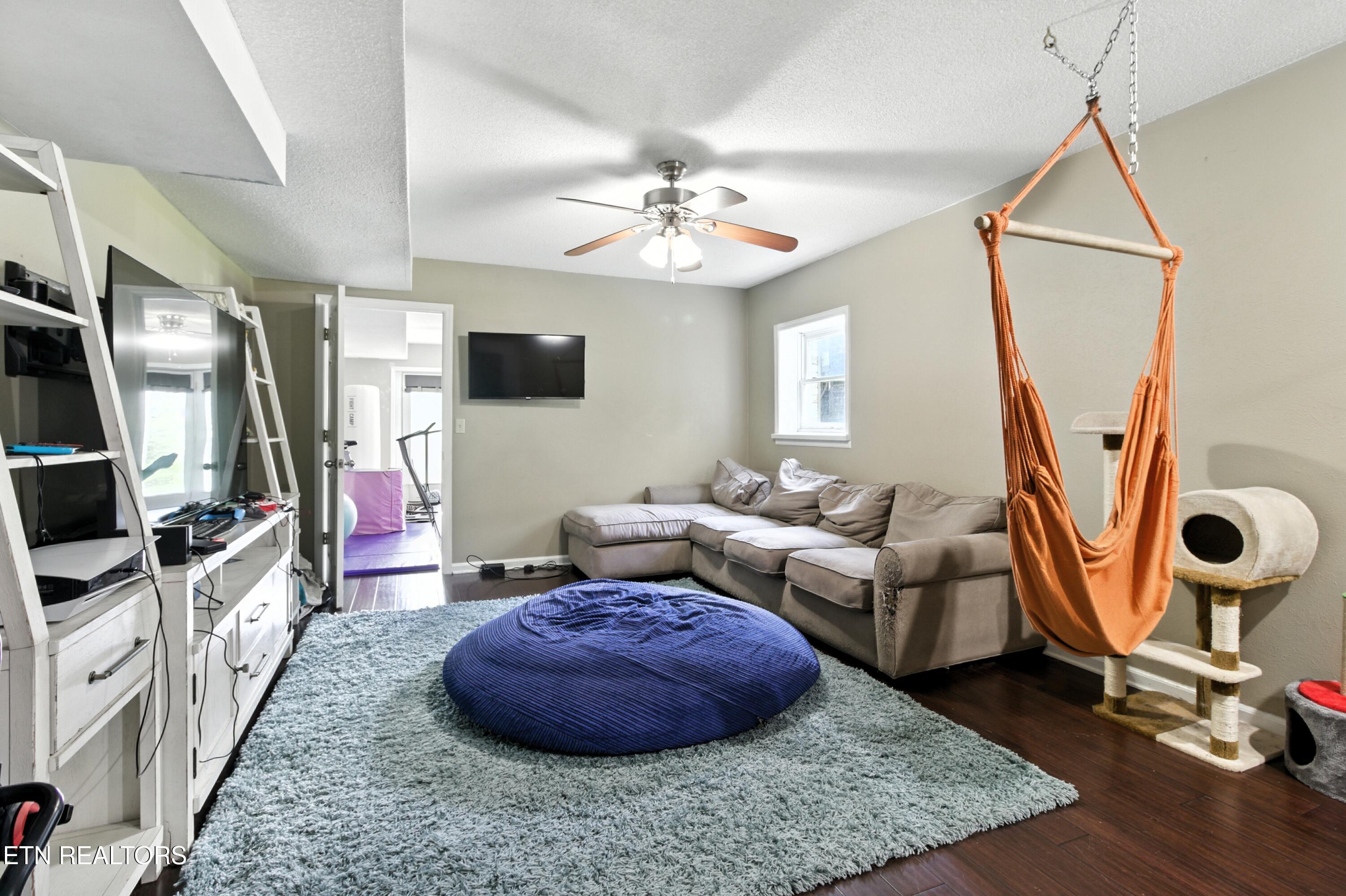 260 Meador Lane Harrogate TN 37752