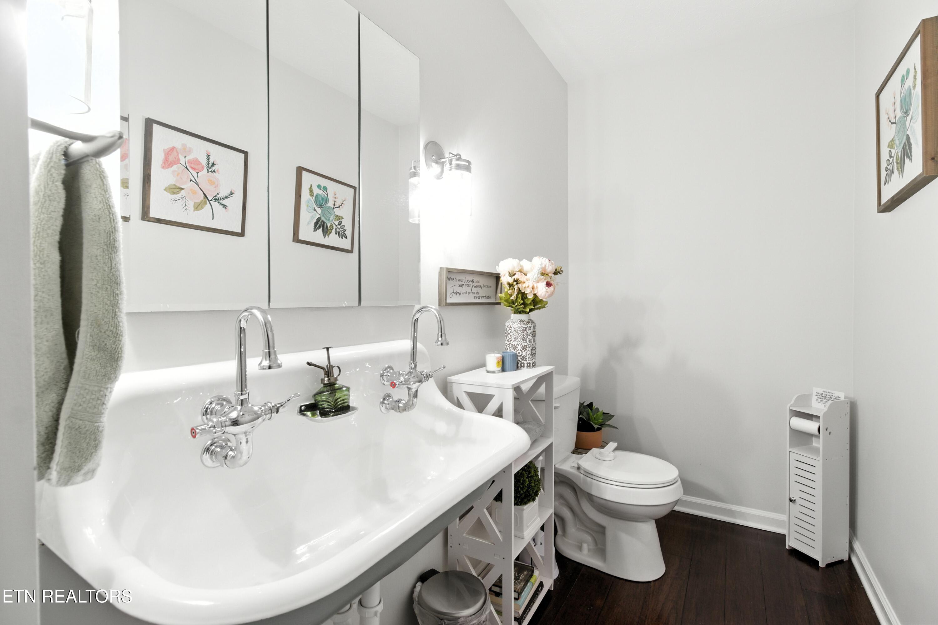 260 Meador Lane Harrogate TN 37752