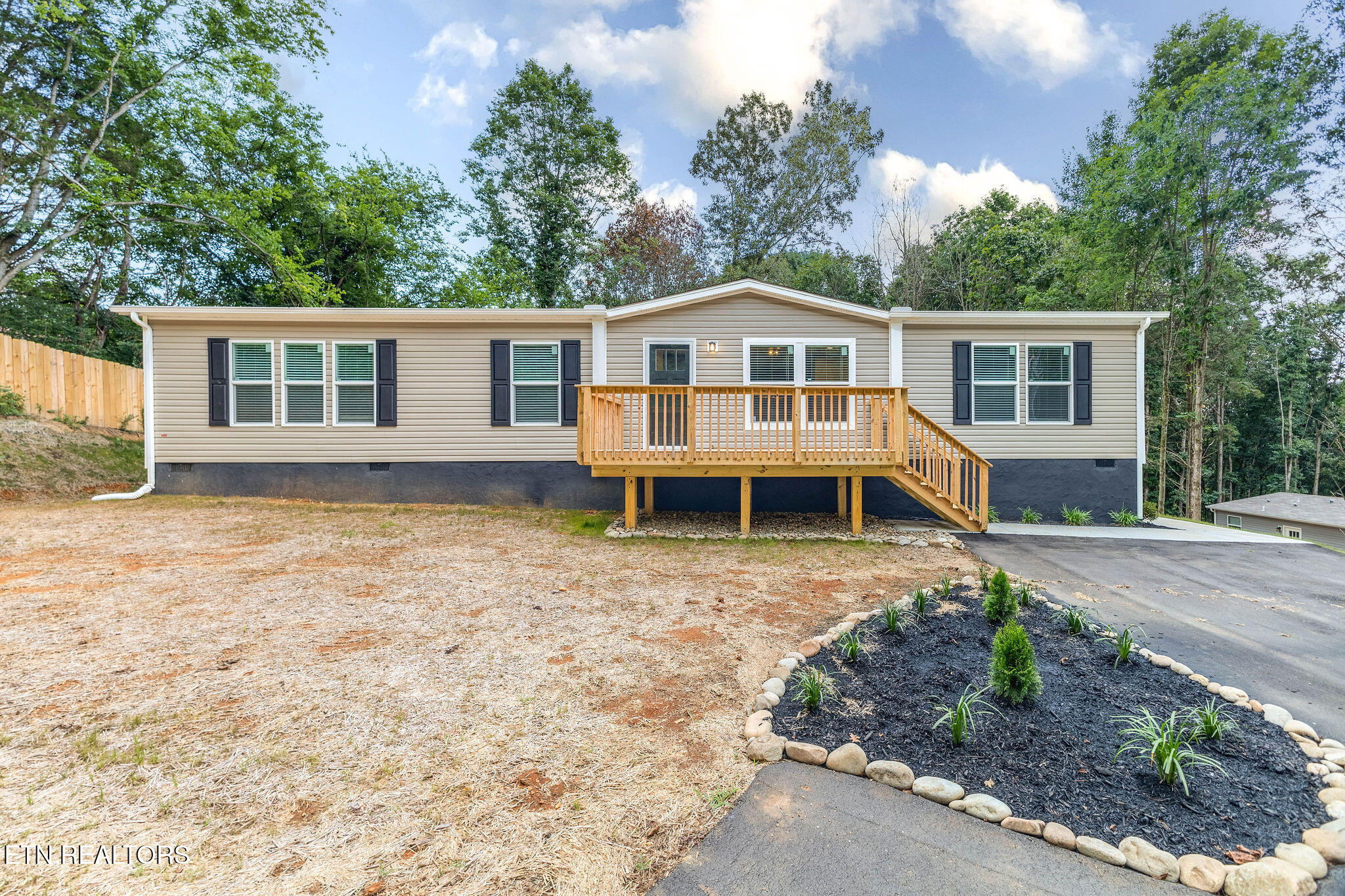800 Matlock Trail Loudon TN 37774