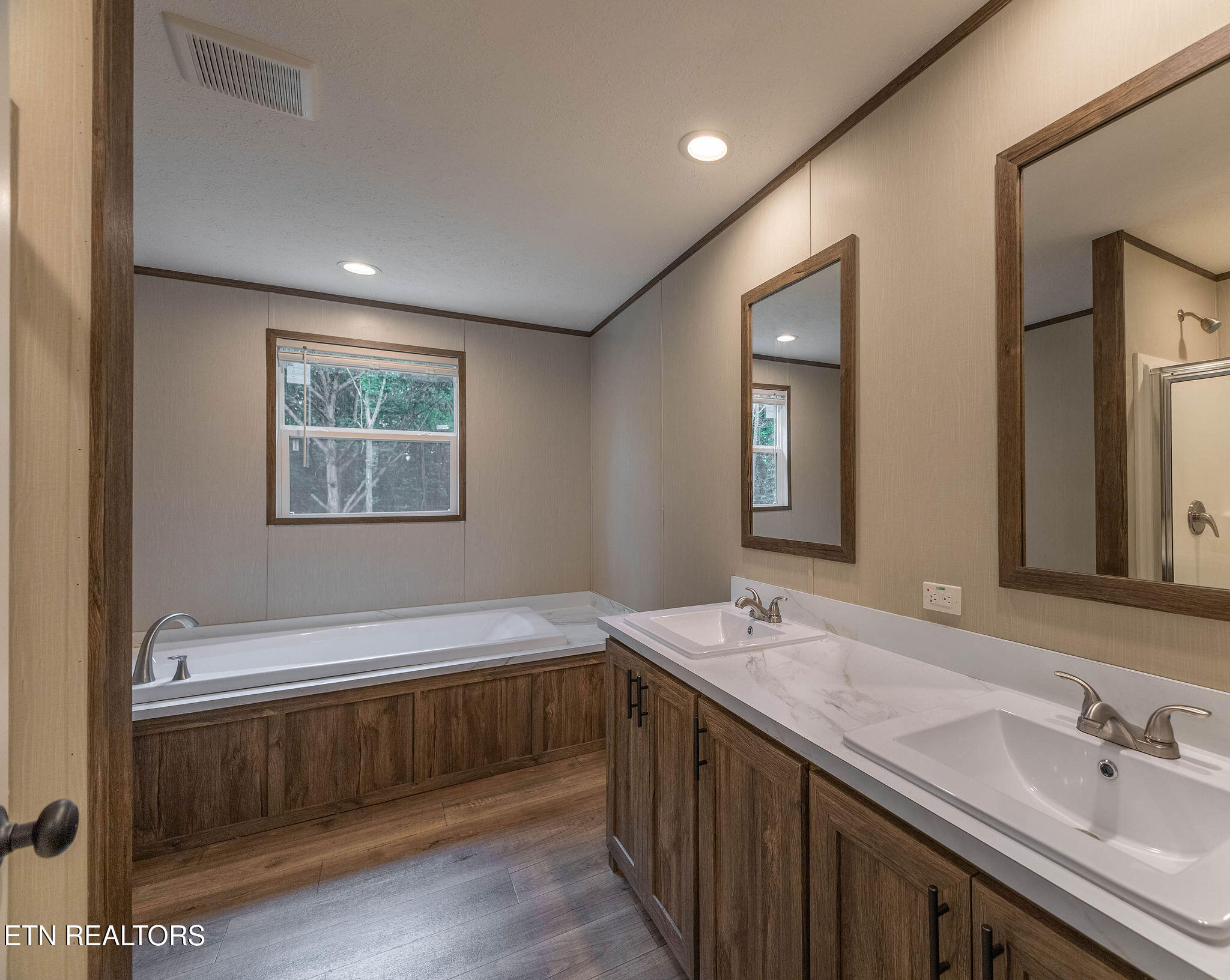 800 Matlock Trail Loudon TN 37774
