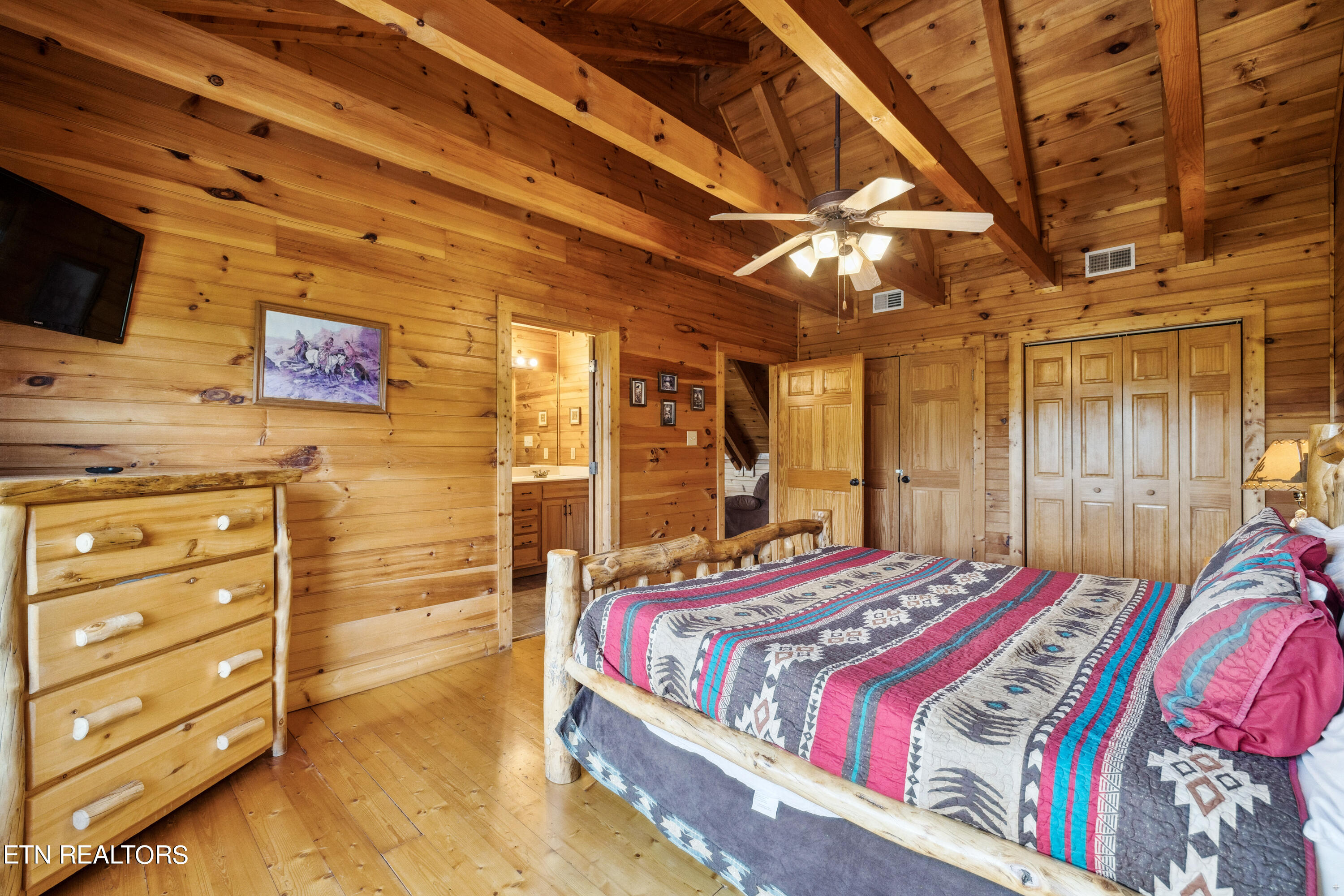 1424 Rocky Top Way Townsend TN 37882