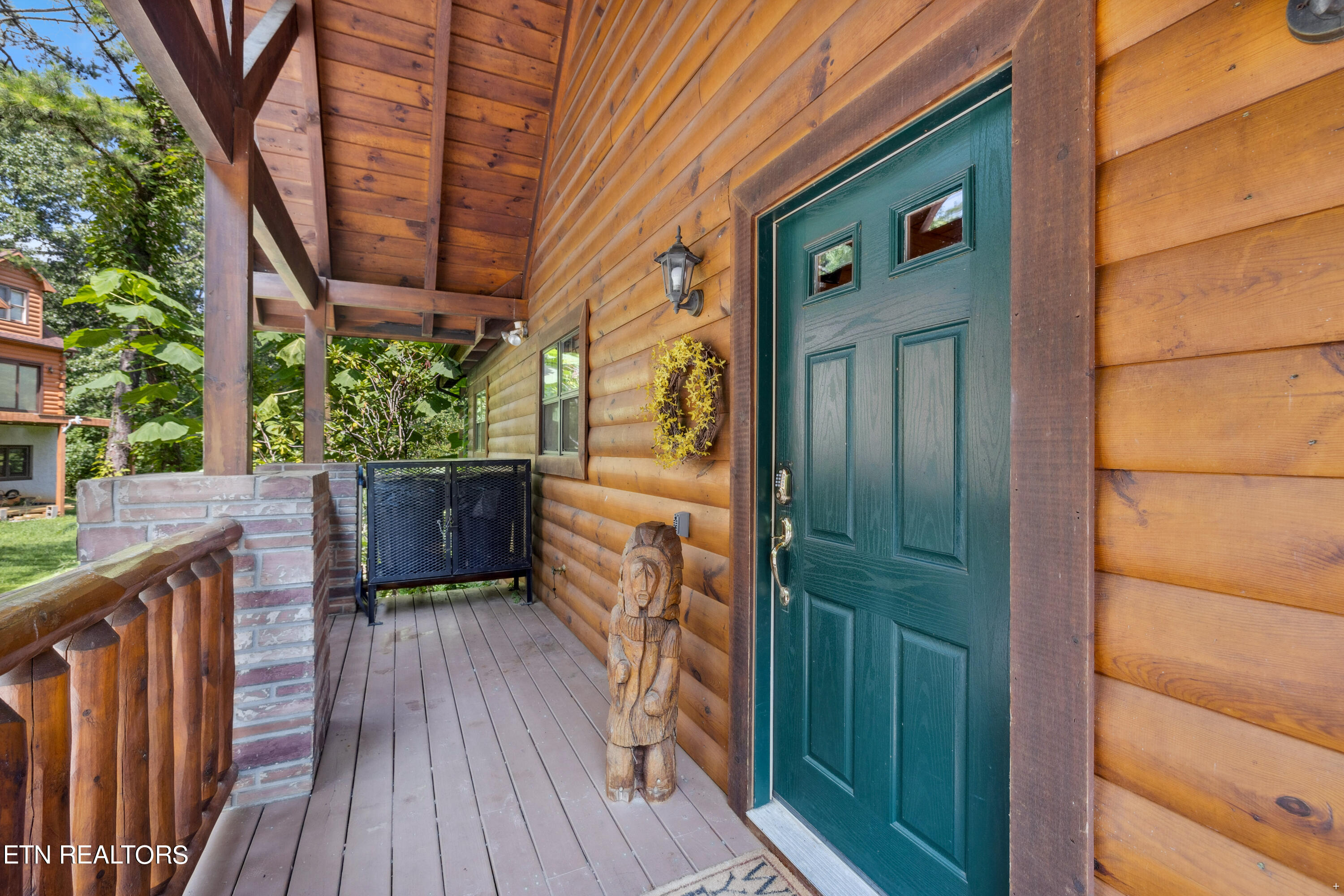 1424 Rocky Top Way Townsend TN 37882